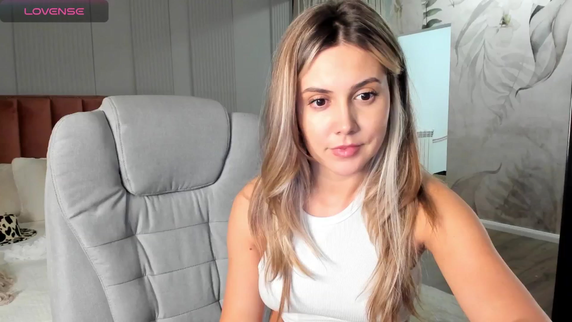 Gallery image thumbnail from BdayGirlNel's myfreecams stream on, 08/10/2024, 20:44 image 18 of 20