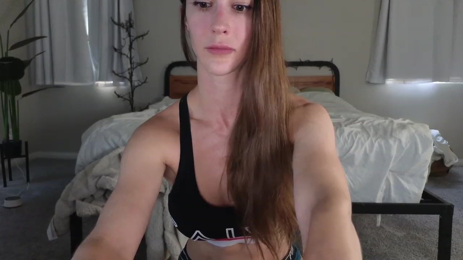 Gallery image thumbnail from BdayGoddessT's myfreecams stream on, 08/03/2023, 15:19 image 12 of 20