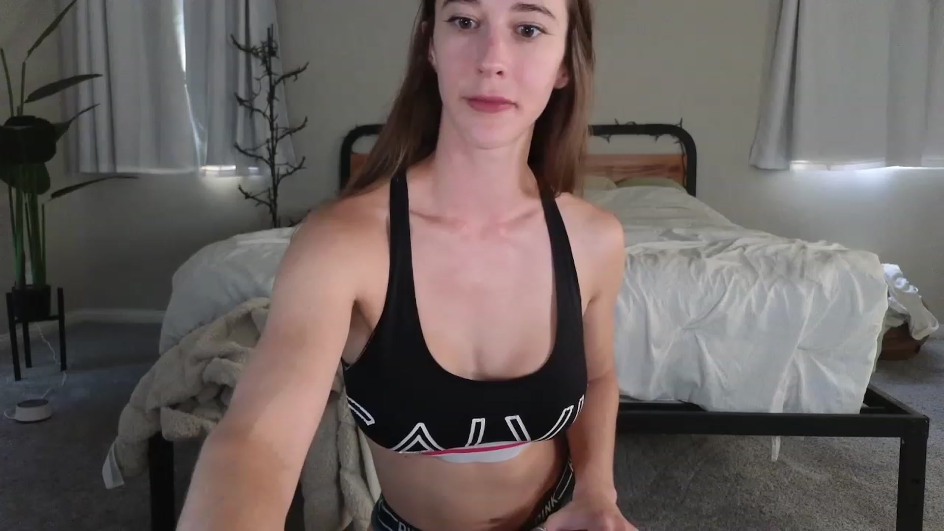 Gallery image thumbnail from BdayGoddessT's myfreecams stream on, 08/03/2023, 15:19 image 1 of 20