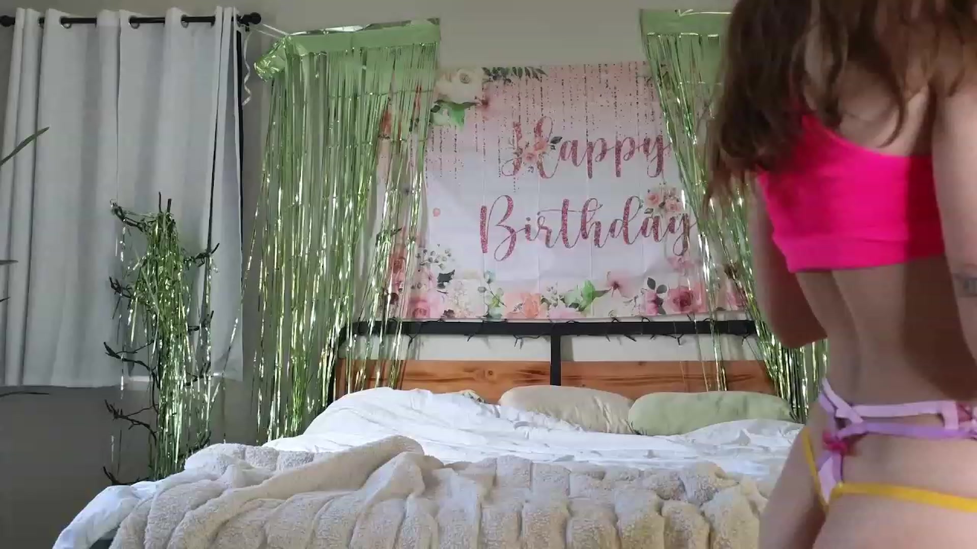 Gallery image thumbnail from BdayGoddessT's myfreecams stream on, 08/22/2023, 15:09 image 16 of 20
