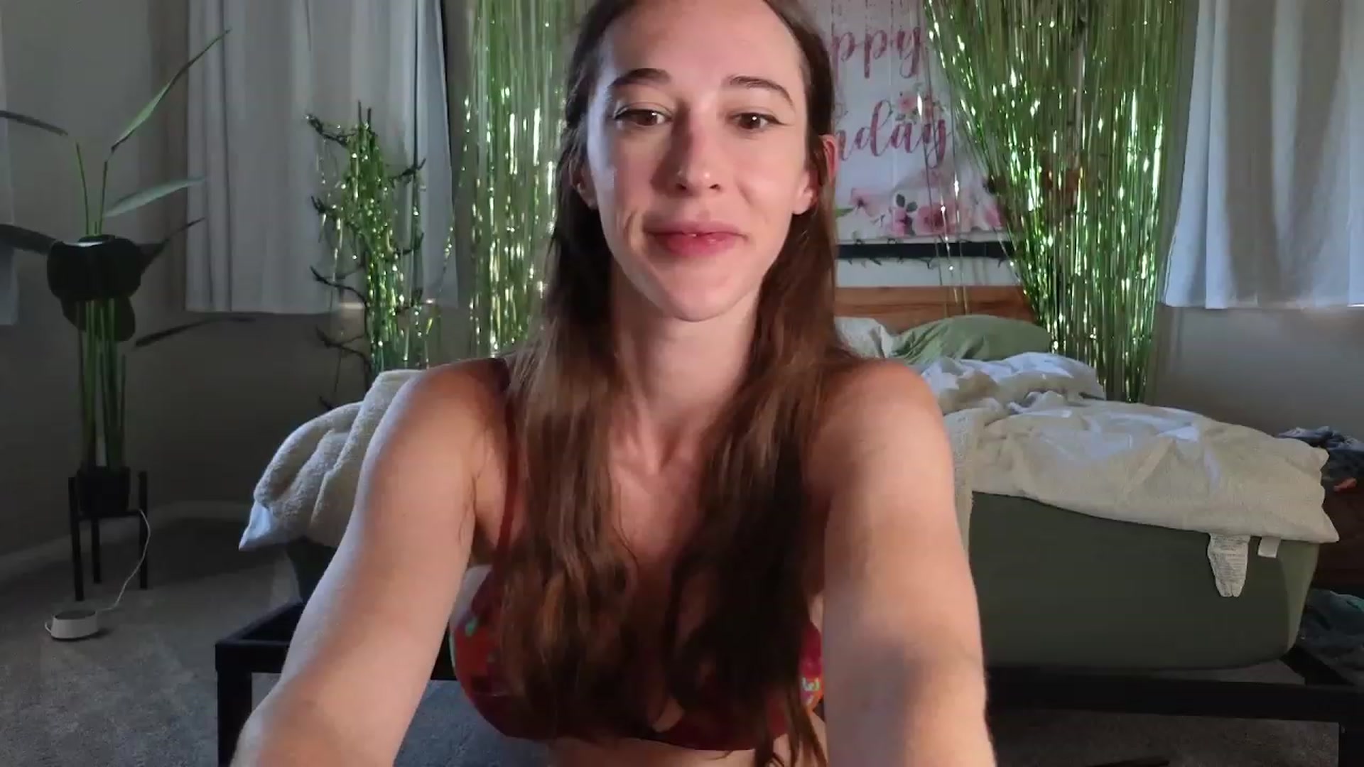 Gallery image thumbnail from BdayGoddessT's myfreecams stream on, 08/26/2023, 15:17 image 14 of 20