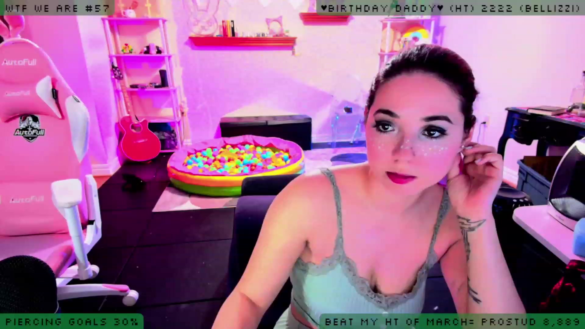 Gallery image thumbnail from BdayJess's myfreecams stream on, 04/01/2023, 06:46 image 13 of 20