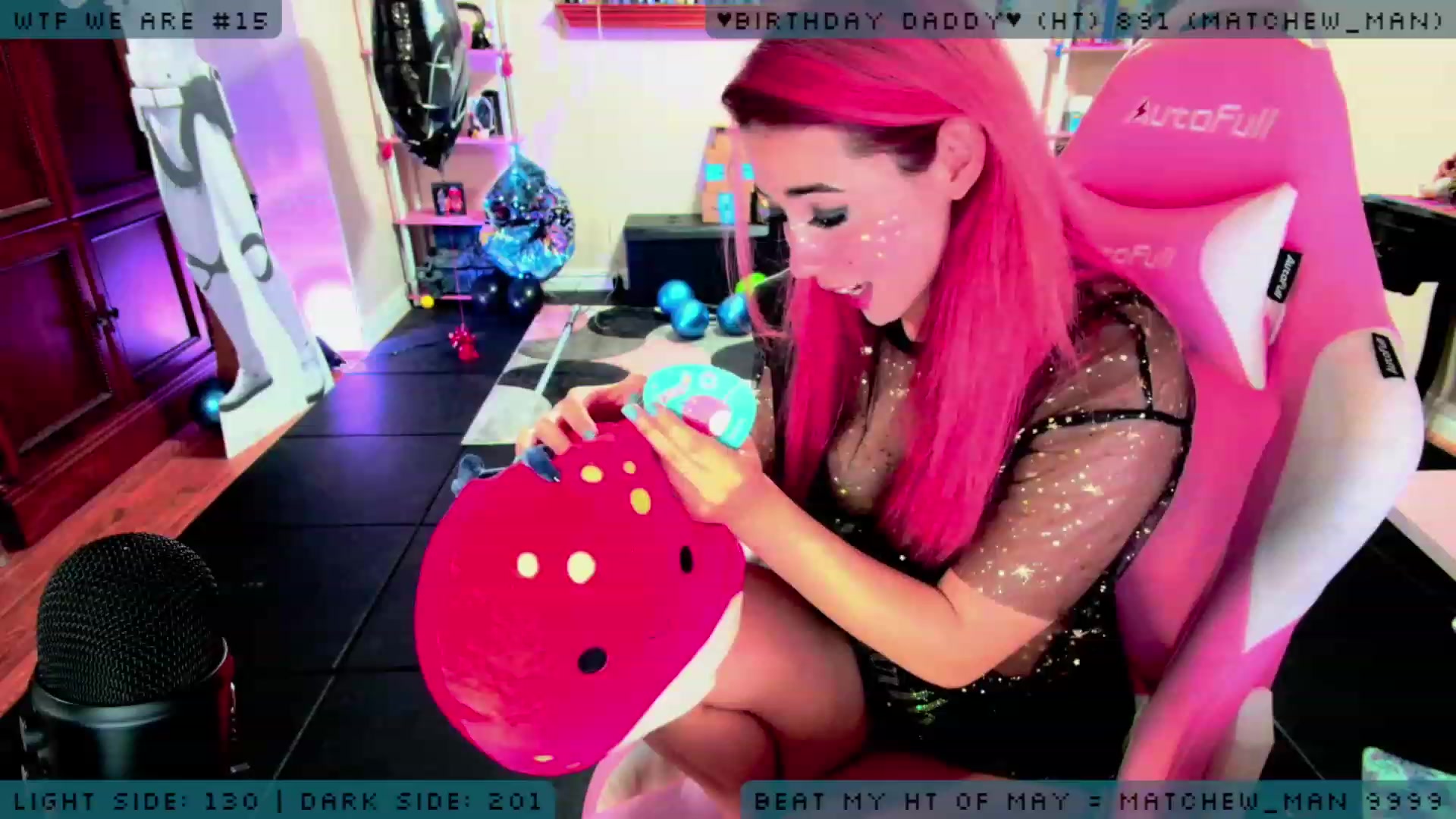 Gallery image thumbnail from BdayJess's myfreecams stream on, 05/26/2023, 24:21 image 14 of 20