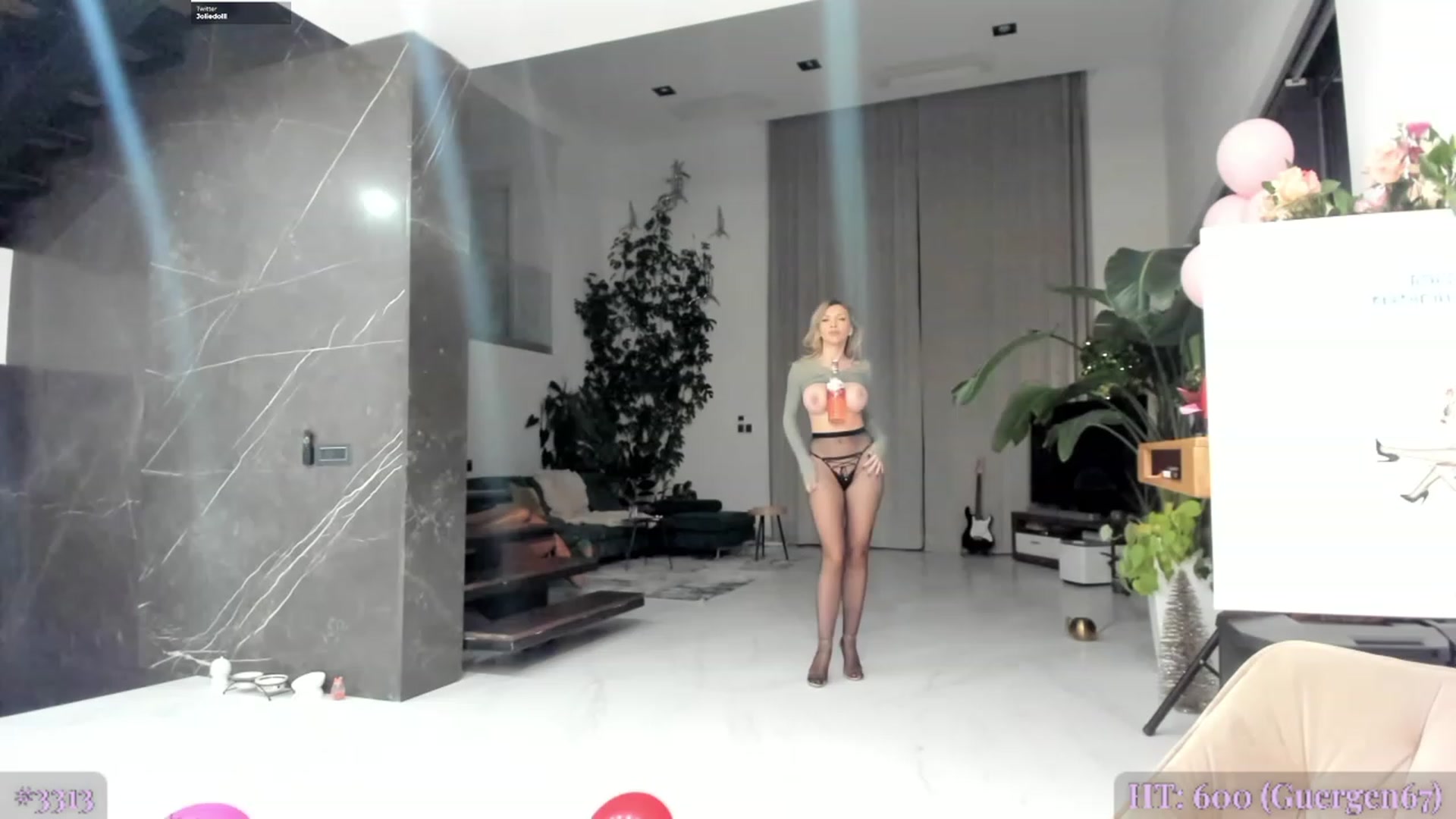 Gallery image thumbnail from BdayJolie's myfreecams stream on, 01/12/2024, 03:22 image 3 of 20