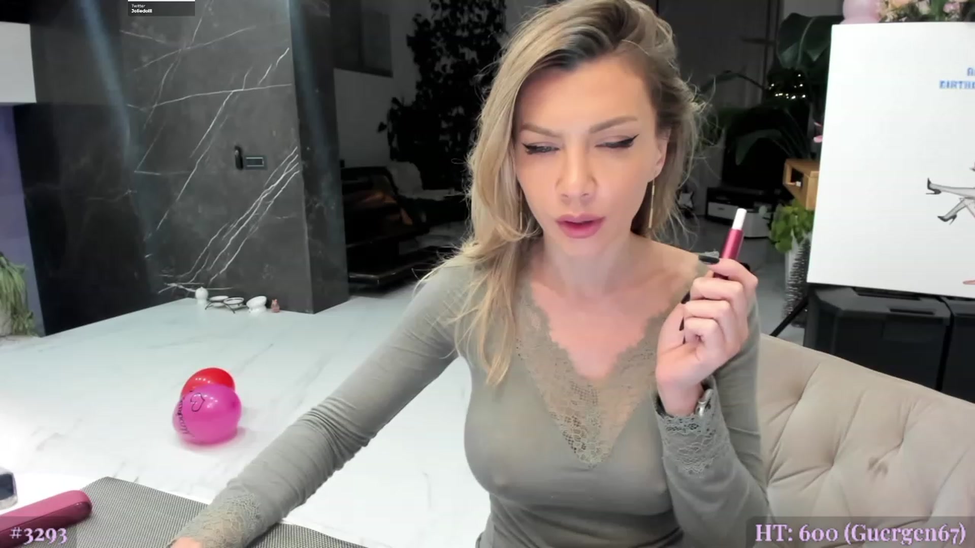 Gallery image thumbnail from BdayJolie's myfreecams stream on, 01/12/2024, 03:22 image 5 of 20