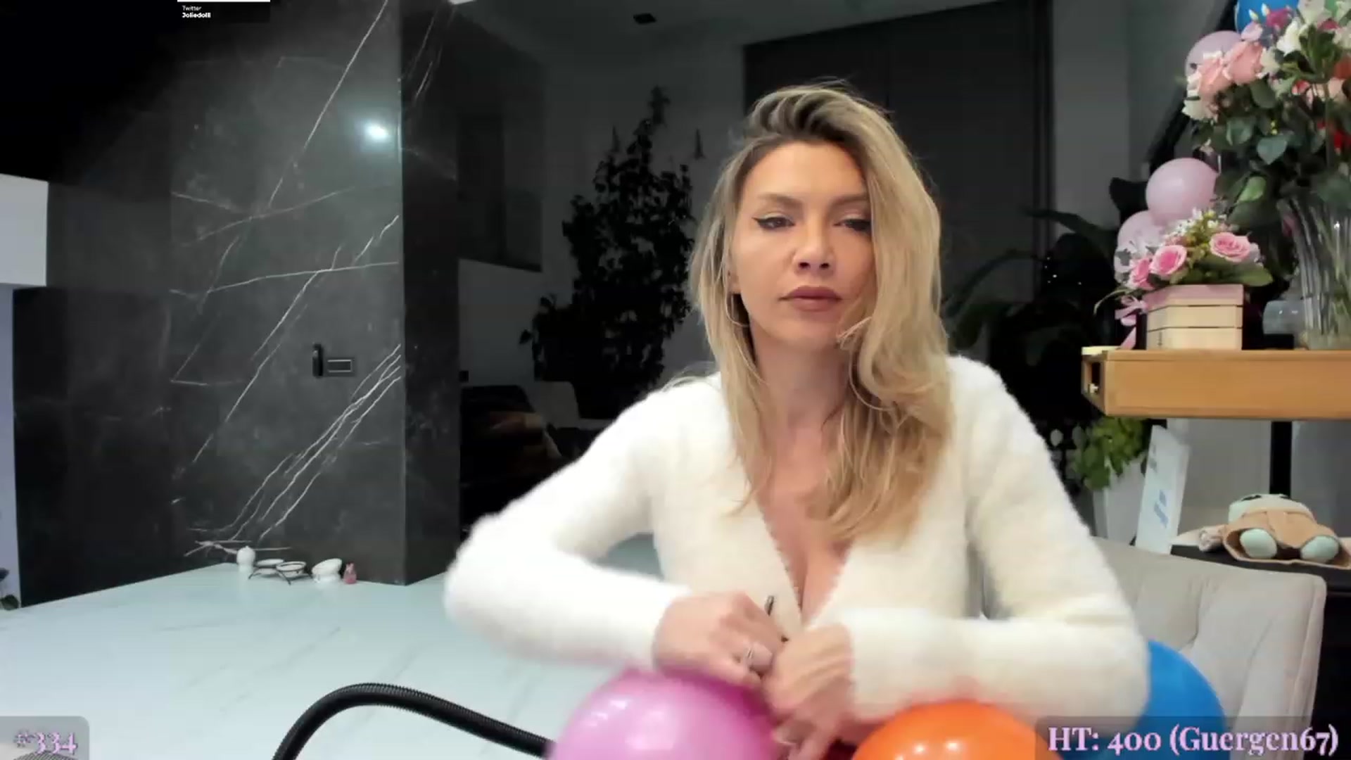 Gallery image thumbnail from BdayJolie's myfreecams stream on, 01/15/2024, 24:00 image 11 of 20