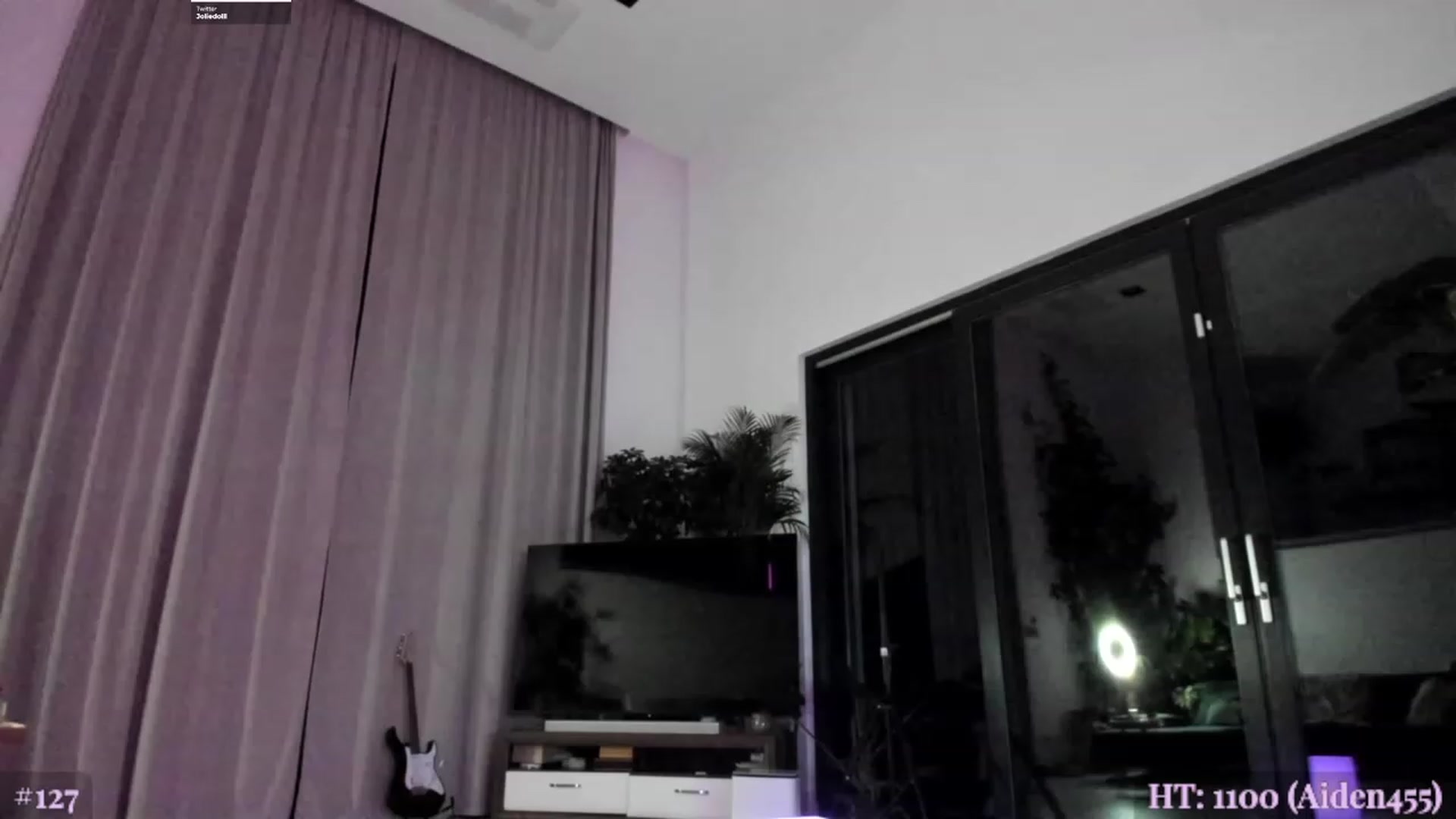 Gallery image thumbnail from BdayJolie's myfreecams stream on, 01/27/2024, 03:25 image 4 of 20