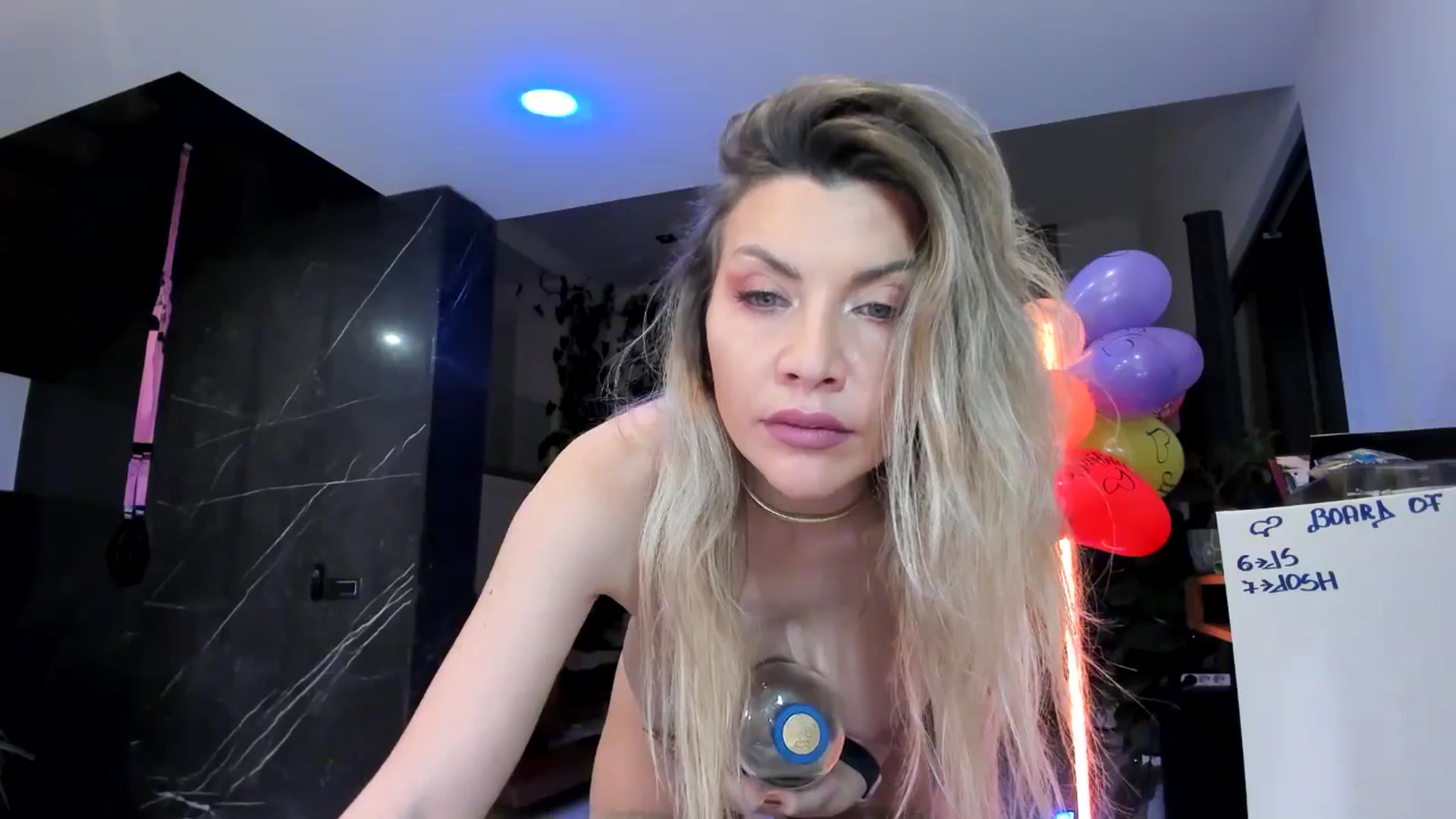 Gallery image thumbnail from BdayJolie's myfreecams stream on, 01/09/2026, 02:32 image 12 of 20