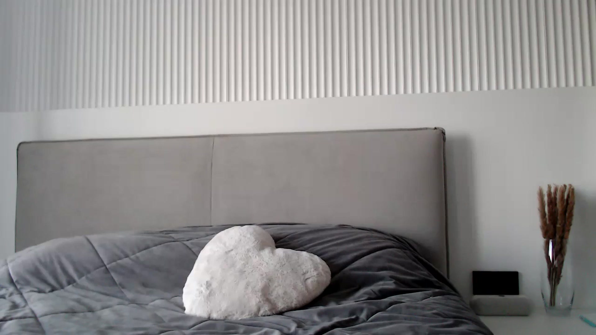 Gallery image thumbnail from BdayJuicy's myfreecams stream on, 09/19/2023, 15:26 image 9 of 20