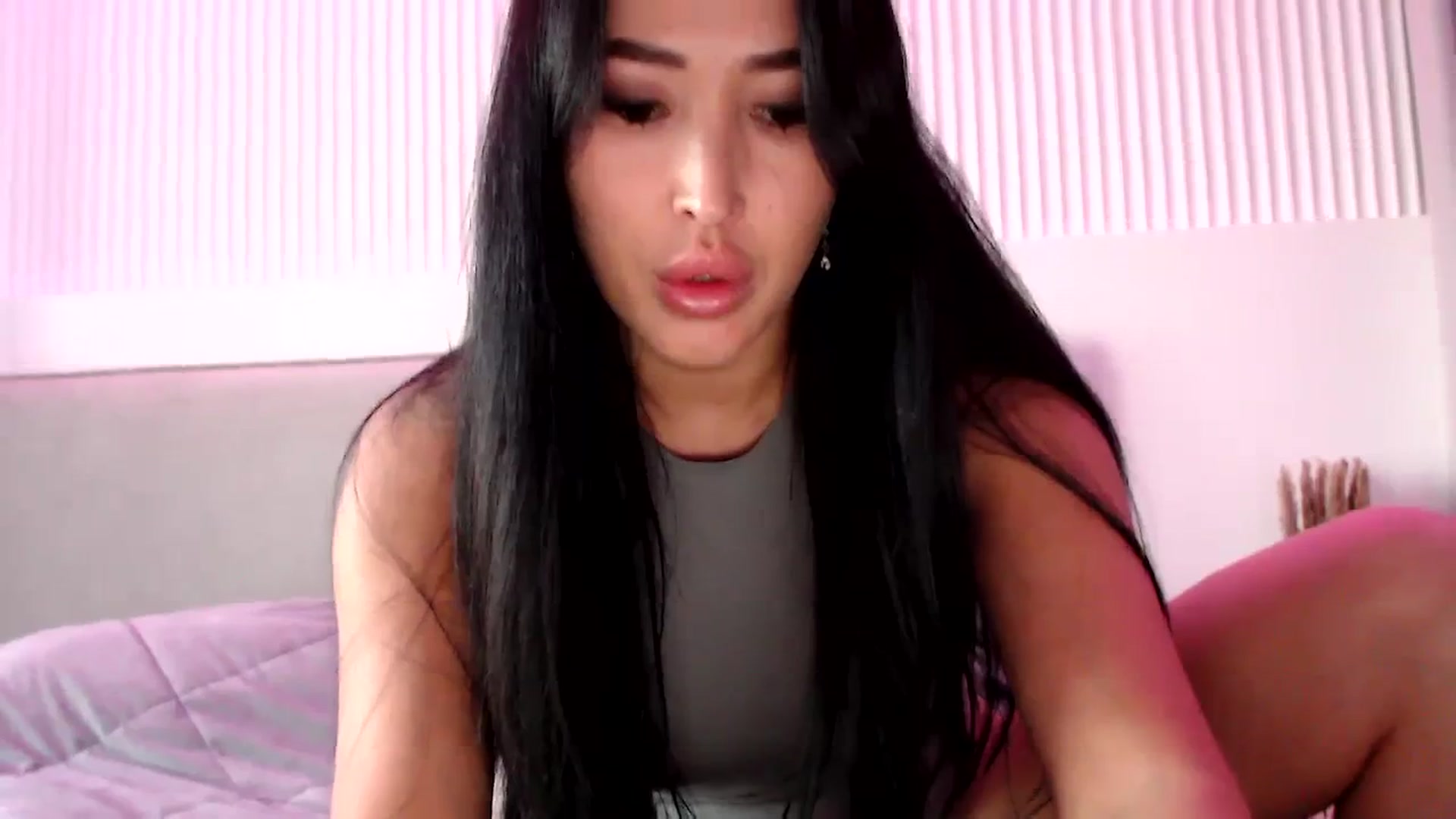 Gallery image thumbnail from BdayJuicy's myfreecams stream on, 09/19/2023, 15:26 image 12 of 20