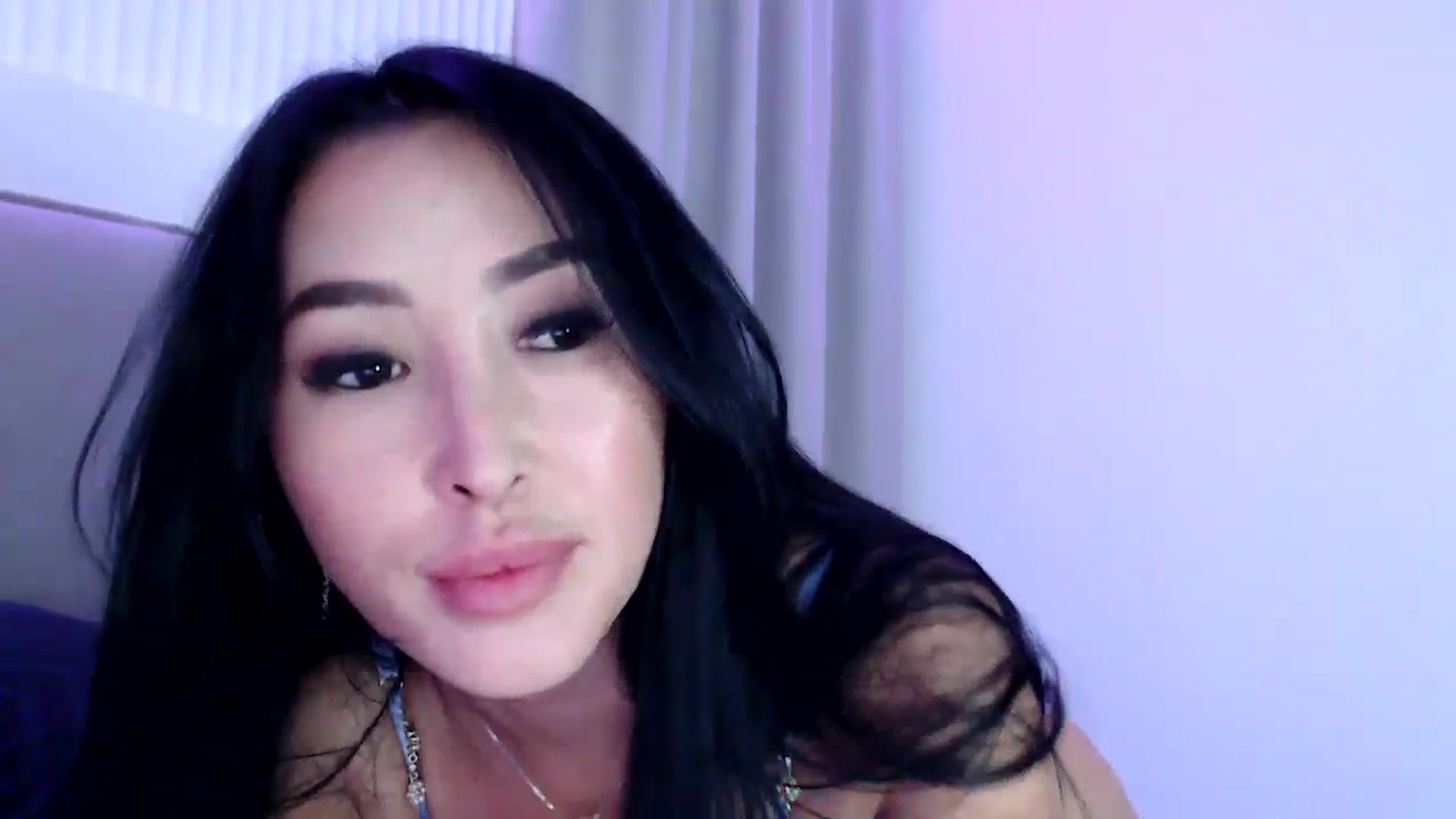 Gallery image thumbnail from BdayJuicy's myfreecams stream on, 09/25/2023, 20:08 image 13 of 20