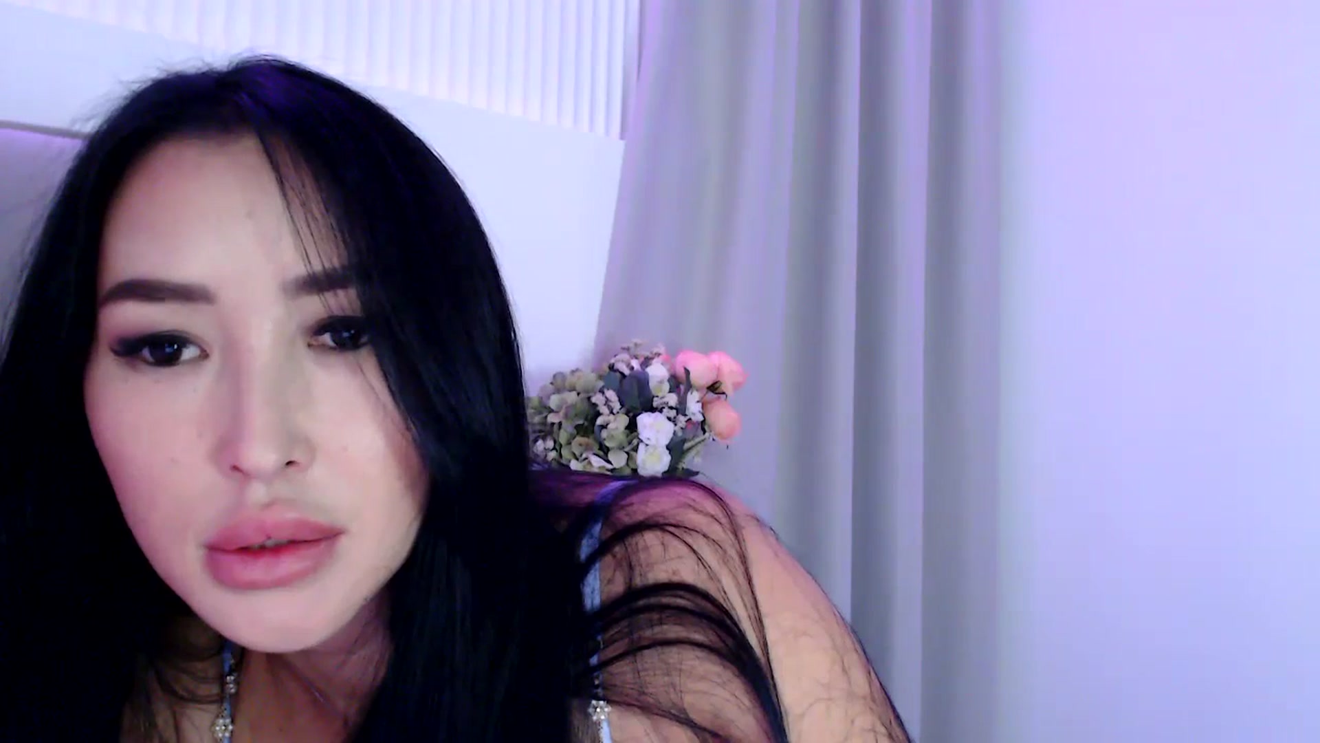 Gallery image thumbnail from BdayJuicy's myfreecams stream on, 09/25/2023, 20:08 image 19 of 20