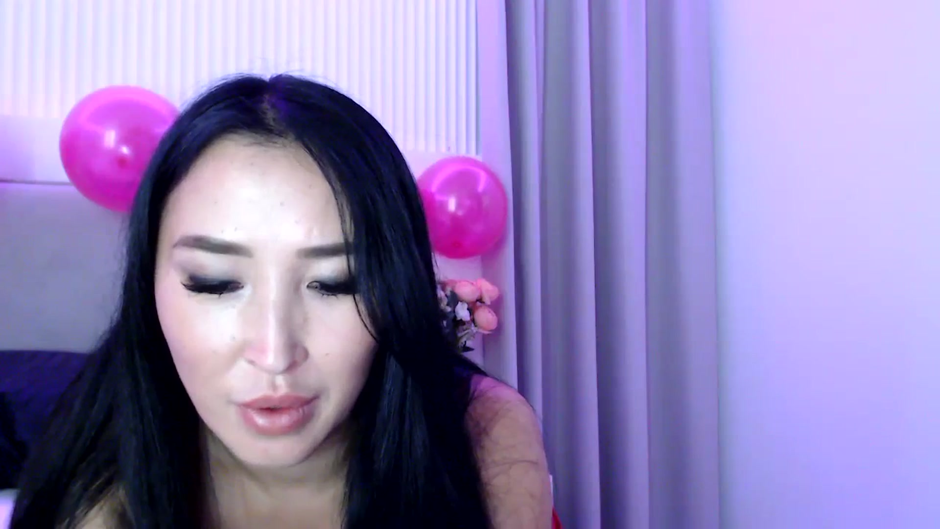Gallery image thumbnail from BdayJuicy's myfreecams stream on, 09/29/2023, 22:46 image 14 of 20