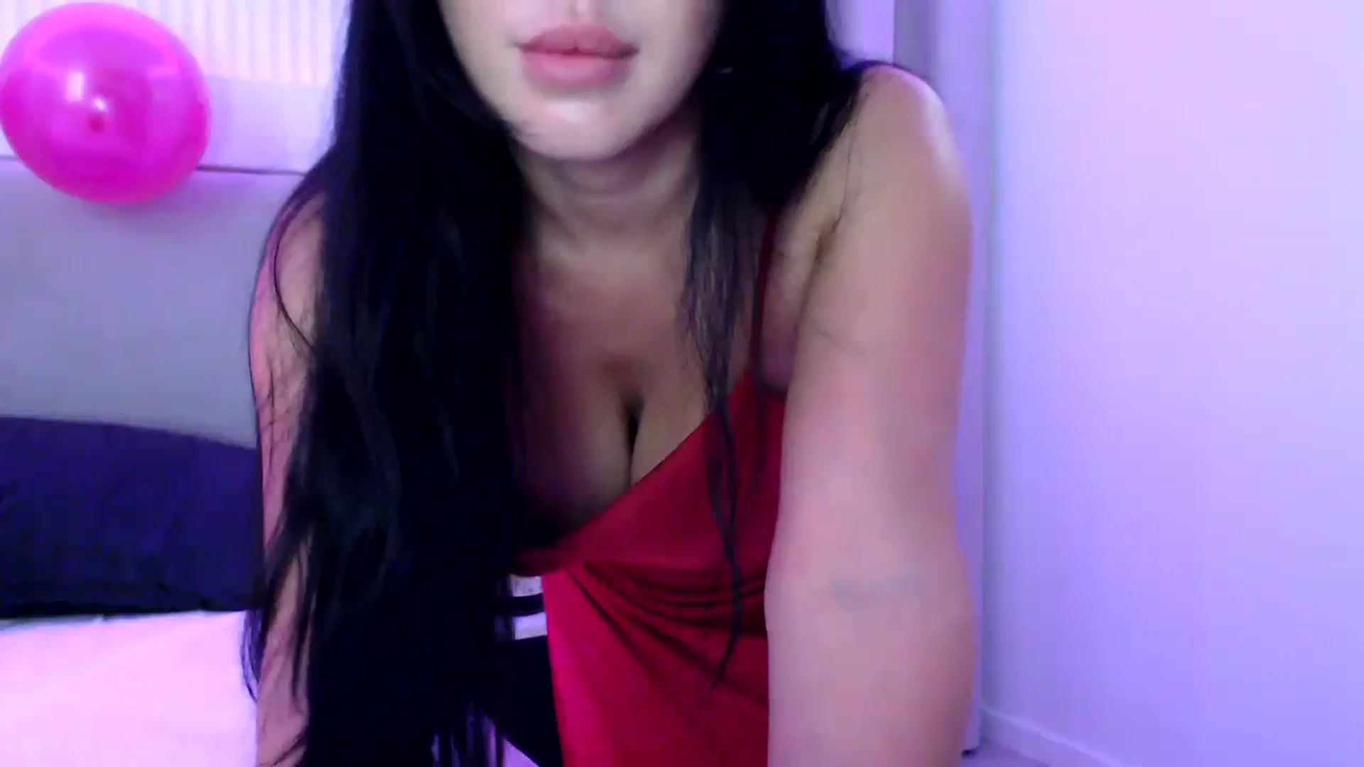 Gallery image thumbnail from BdayJuicy's myfreecams stream on, 09/29/2023, 22:46 image 9 of 20