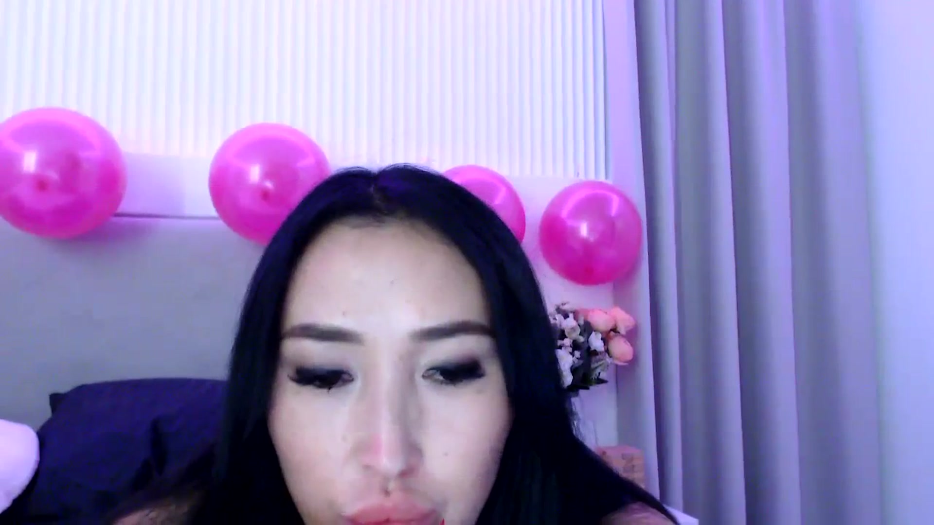 Gallery image thumbnail from BdayJuicy's myfreecams stream on, 09/29/2023, 23:17 image 2 of 20