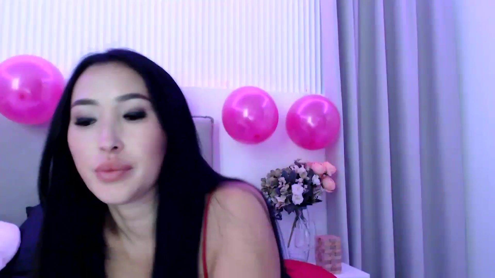 Gallery image thumbnail from BdayJuicy's myfreecams stream on, 09/29/2023, 23:17 image 1 of 20