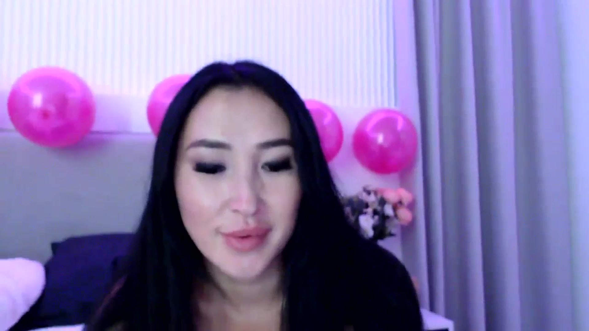 Gallery image thumbnail from BdayJuicy's myfreecams stream on, 09/29/2023, 23:17 image 4 of 20
