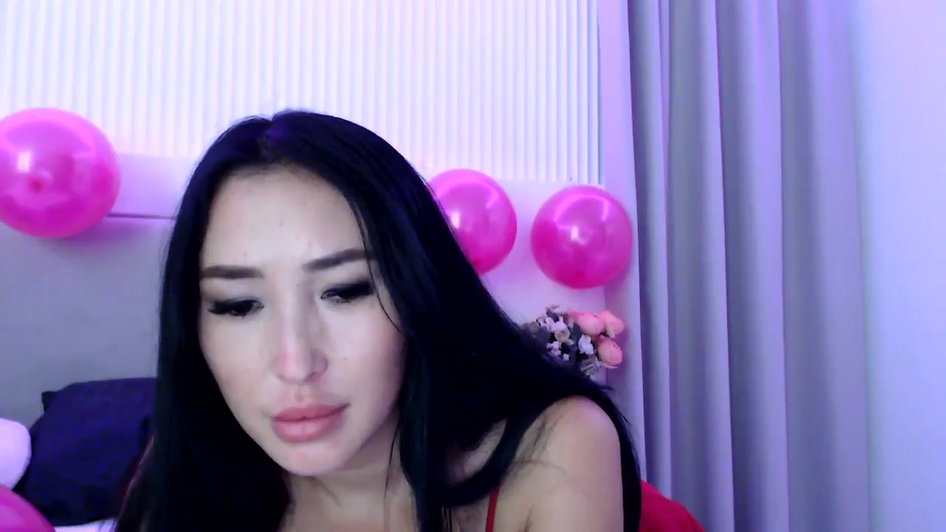 Gallery image thumbnail from BdayJuicy's myfreecams stream on, 09/29/2023, 23:17 image 7 of 20