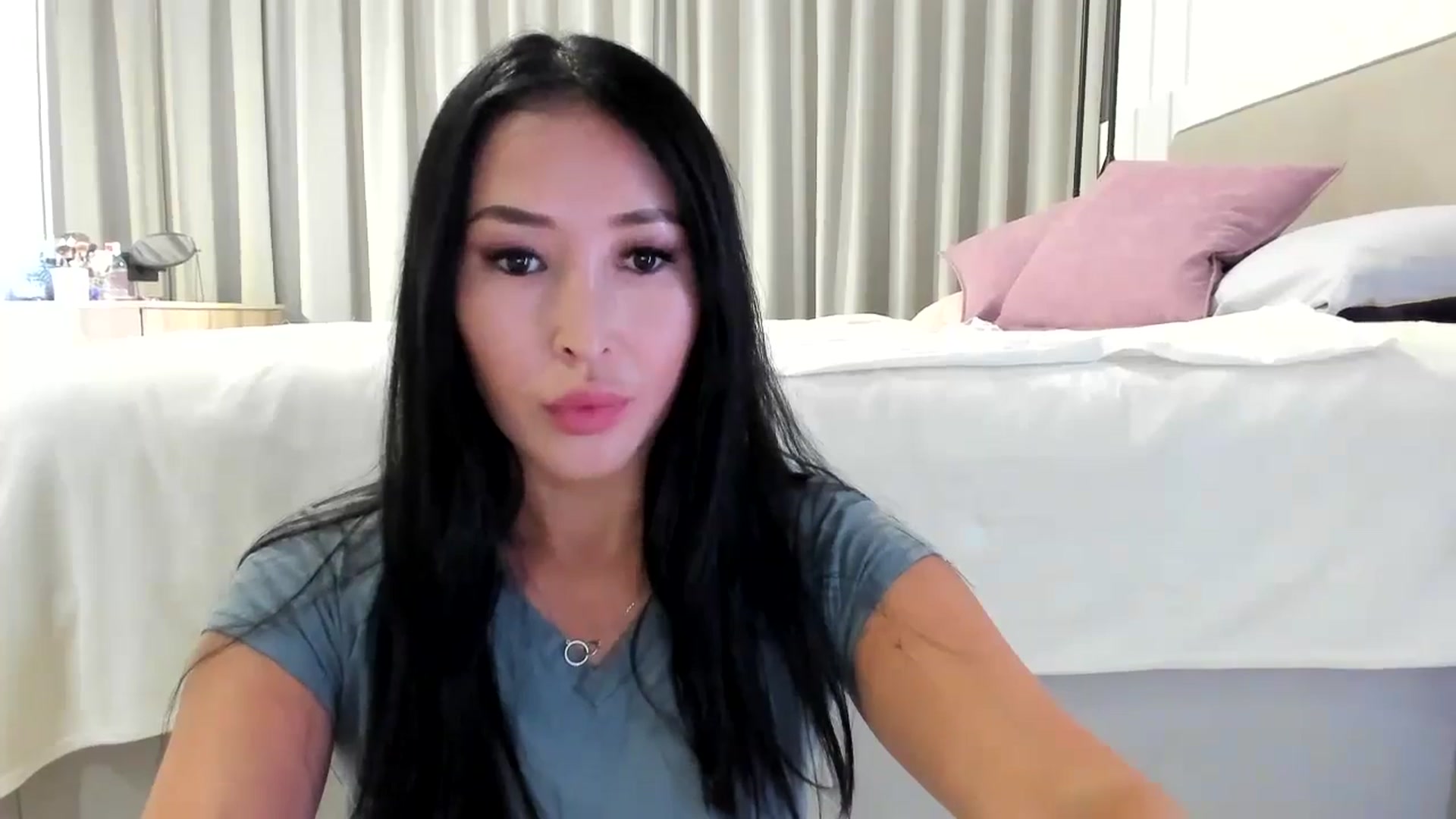 Gallery image thumbnail from BdayJuicyLips's myfreecams stream on, 09/07/2024, 19:27 image 5 of 20
