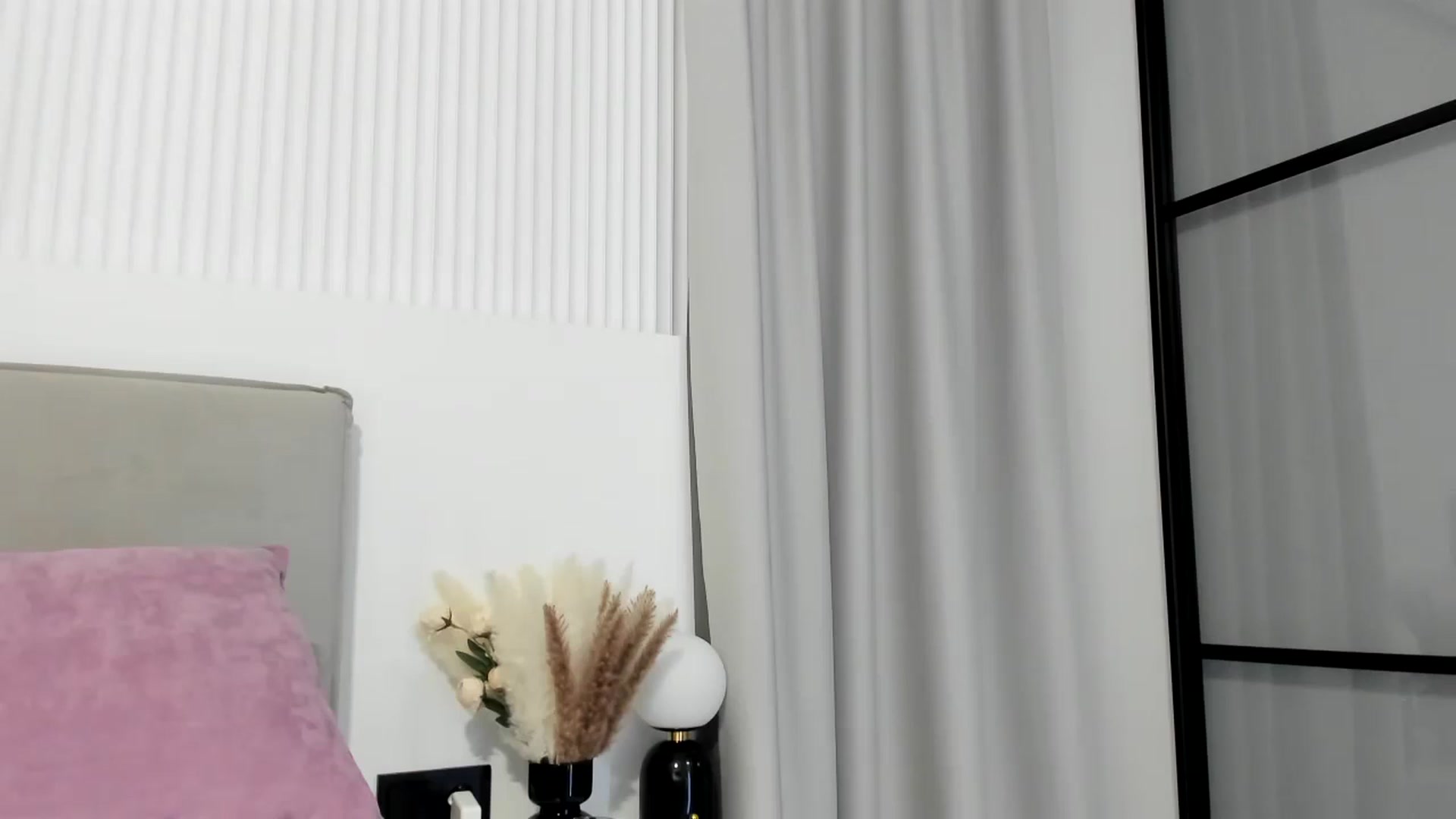 Gallery image thumbnail from BdayJuicyLips's myfreecams stream on, 09/11/2024, 17:05 image 1 of 20