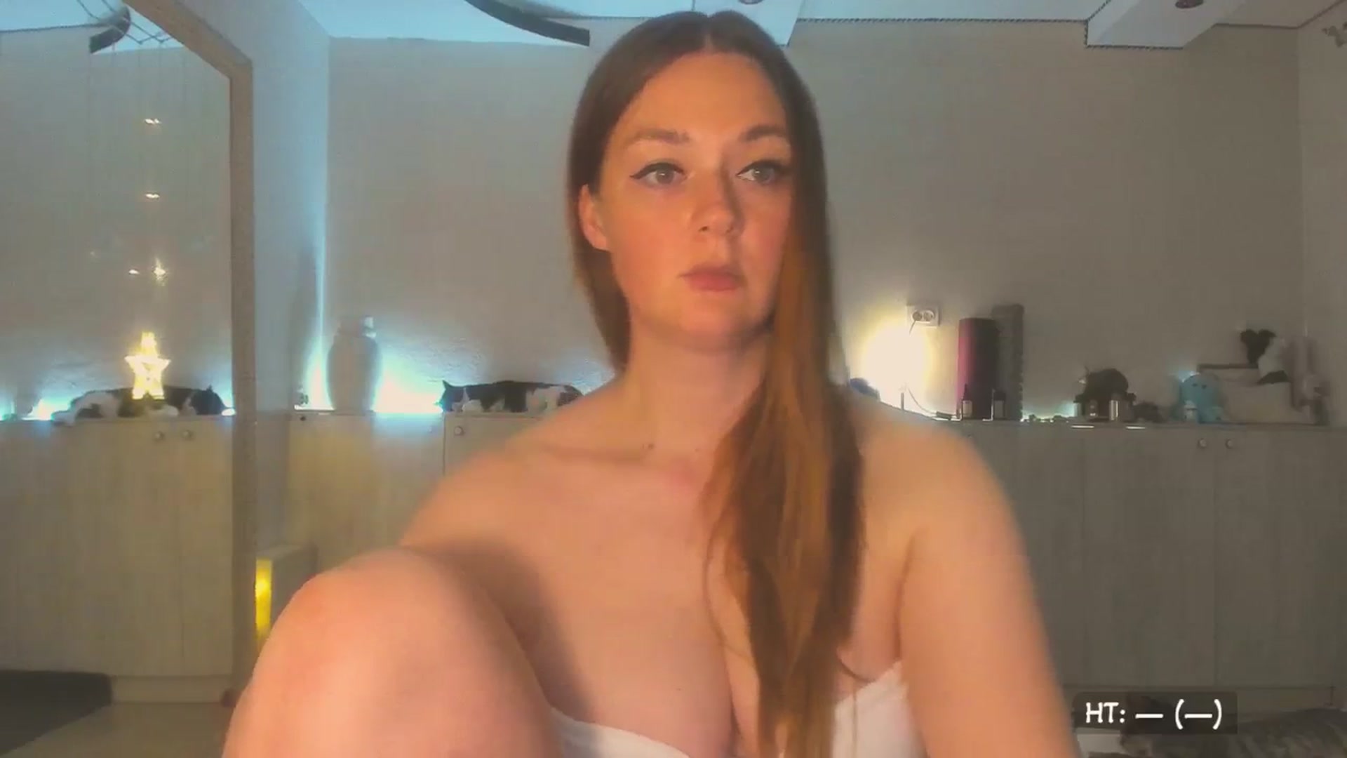 Gallery image thumbnail from BdayK's myfreecams stream on, 08/02/2025, 02:10 image 10 of 20