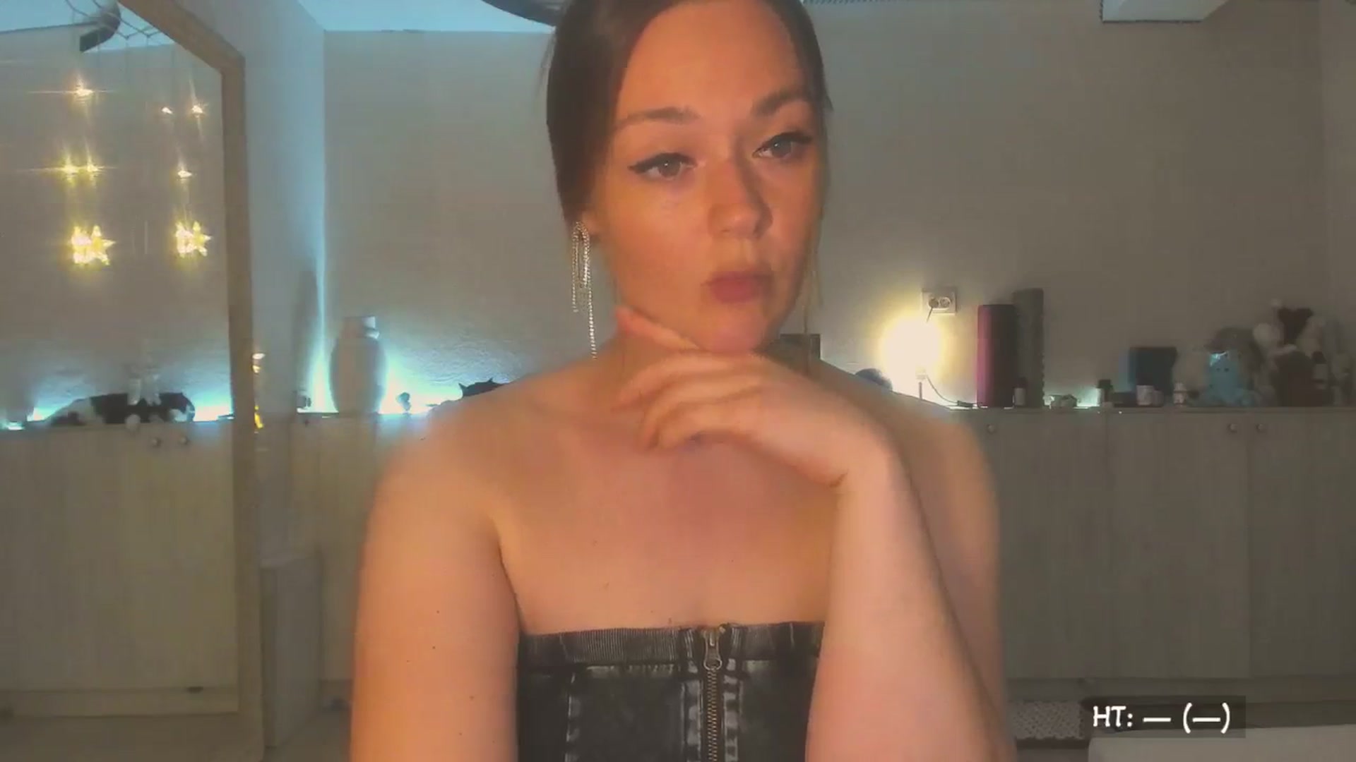 Gallery image thumbnail from BdayK's myfreecams stream on, 08/03/2025, 23:39 image 2 of 20