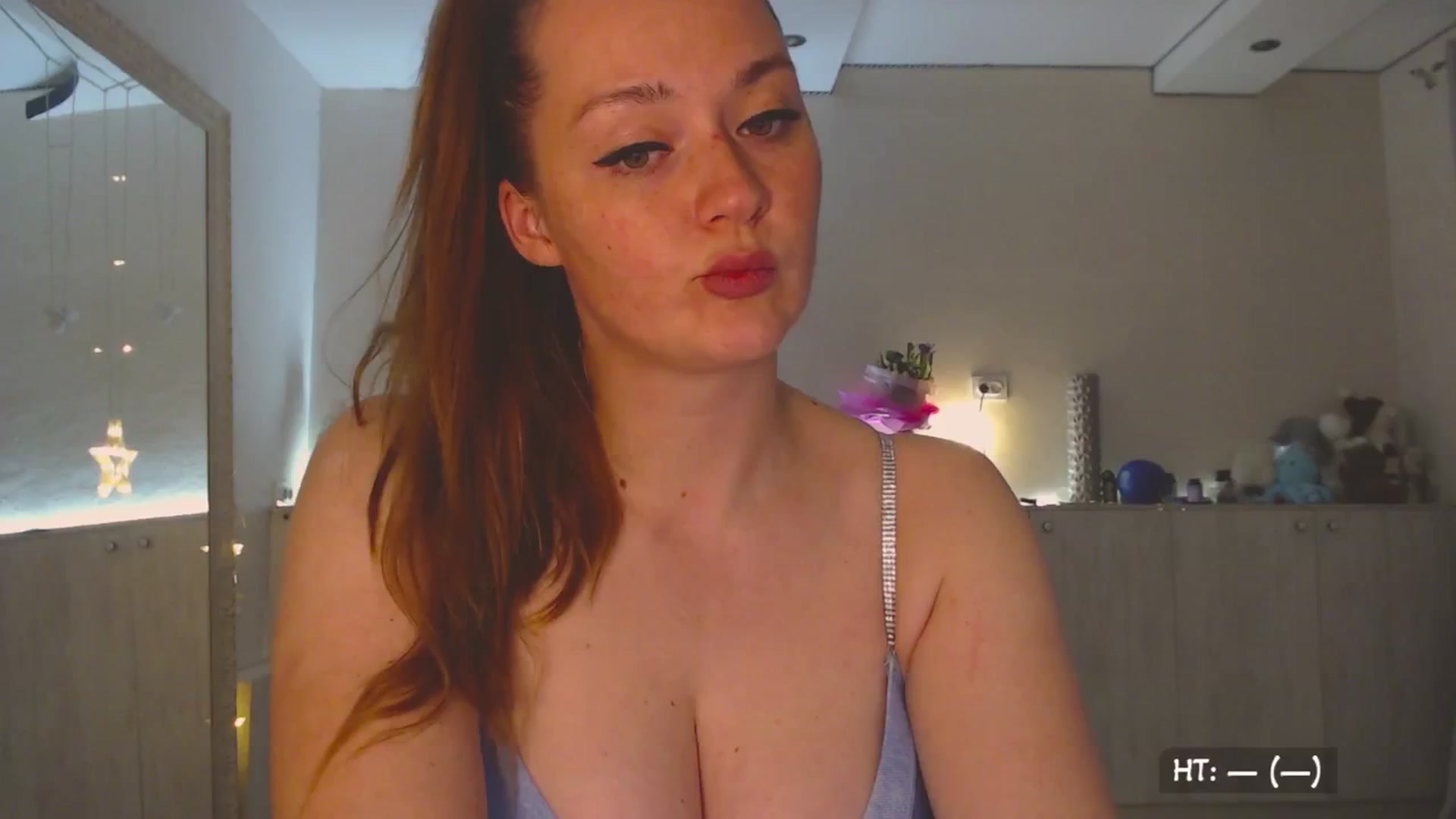 Gallery image thumbnail from BdayK's myfreecams stream on, 08/10/2025, 24:00 image 10 of 20