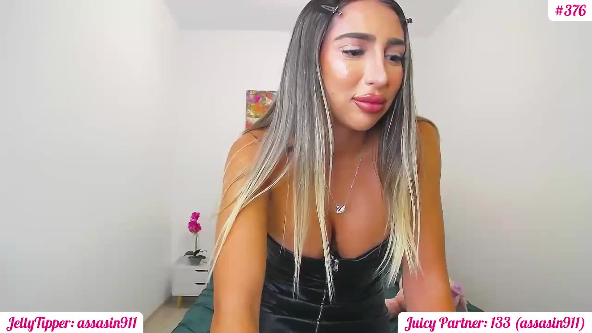 Gallery image thumbnail from BdayKara's myfreecams stream on, 09/02/2024, 16:56 image 12 of 20