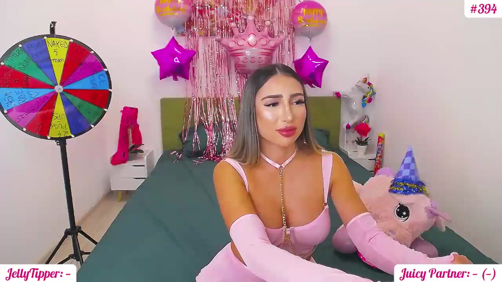 Gallery image thumbnail from BdayKara's myfreecams stream on, 09/11/2024, 19:31 image 3 of 20