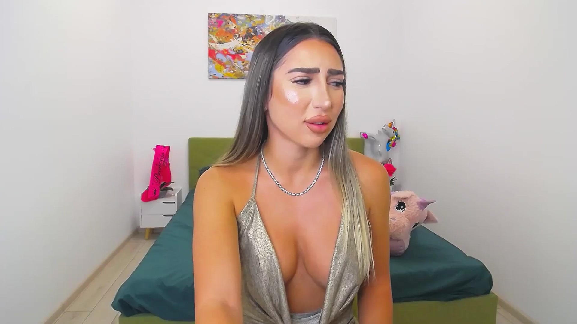 Gallery image thumbnail from BdayKara's myfreecams stream on, 09/27/2024, 18:34 image 7 of 20