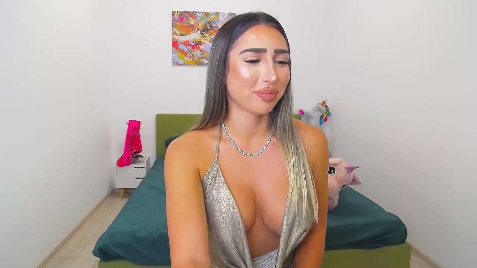 Gallery image thumbnail from BdayKara's myfreecams stream on, 09/27/2024, 18:34 image 10 of 20