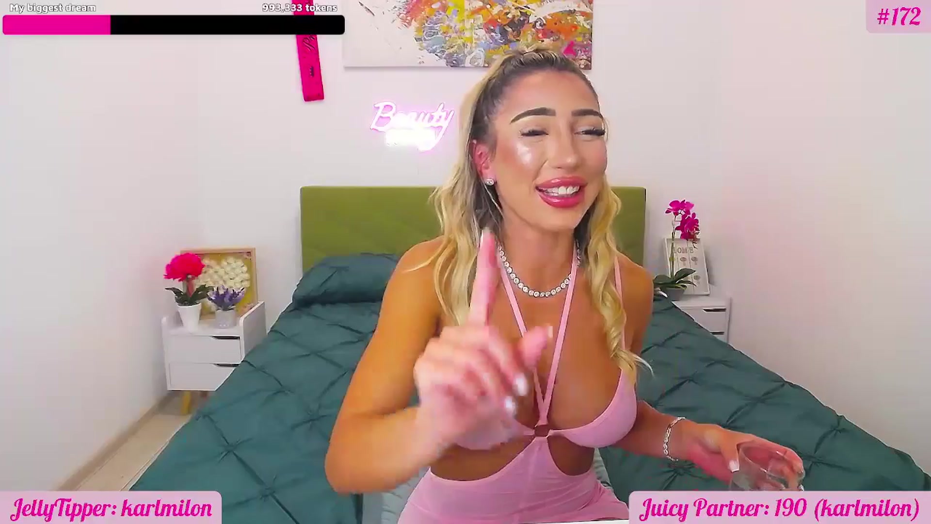 Gallery image thumbnail from BdayKara's myfreecams stream on, 09/21/2025, 18:18 image 5 of 20