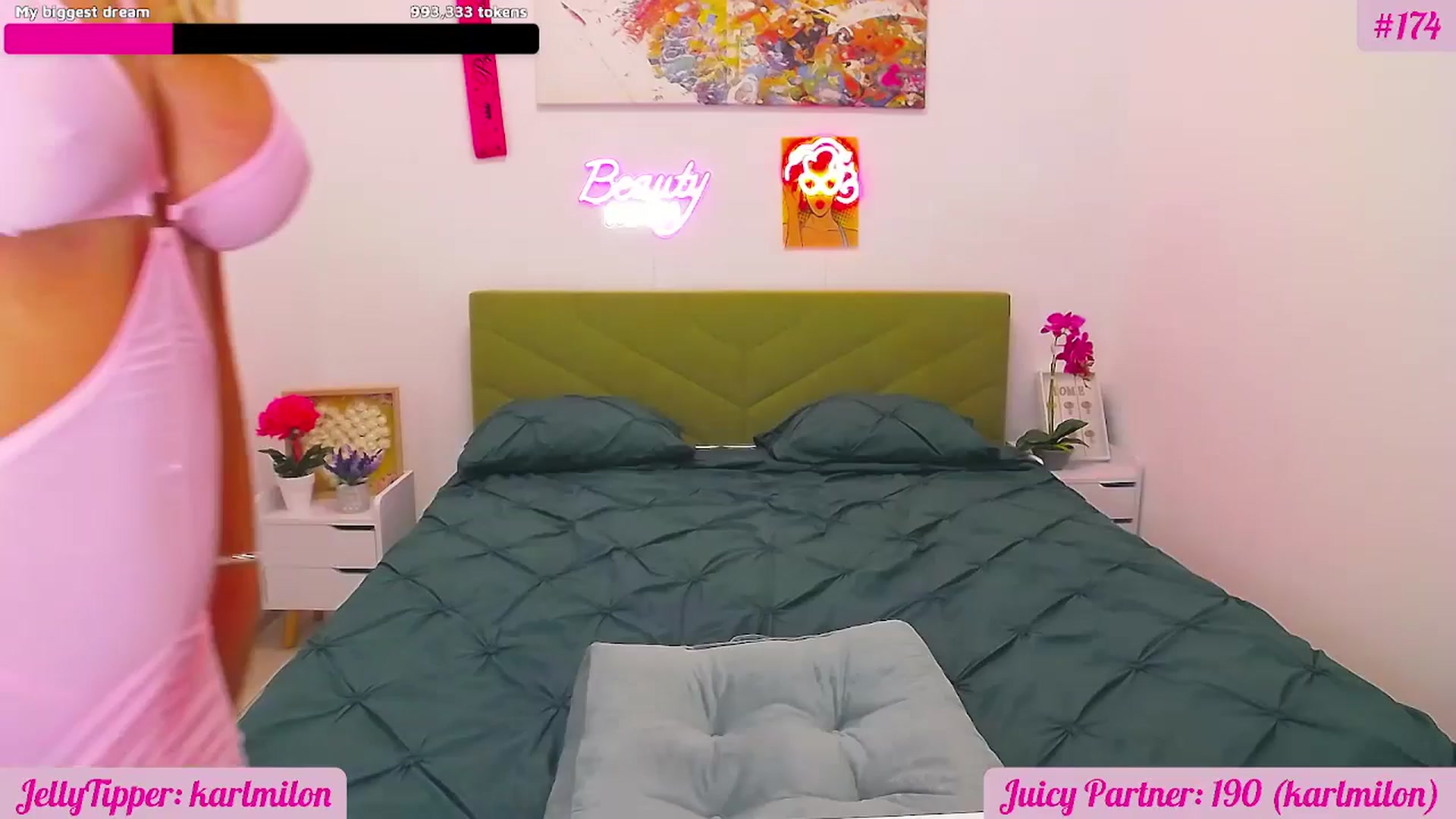 Gallery image thumbnail from BdayKara's myfreecams stream on, 09/21/2025, 18:18 image 1 of 20