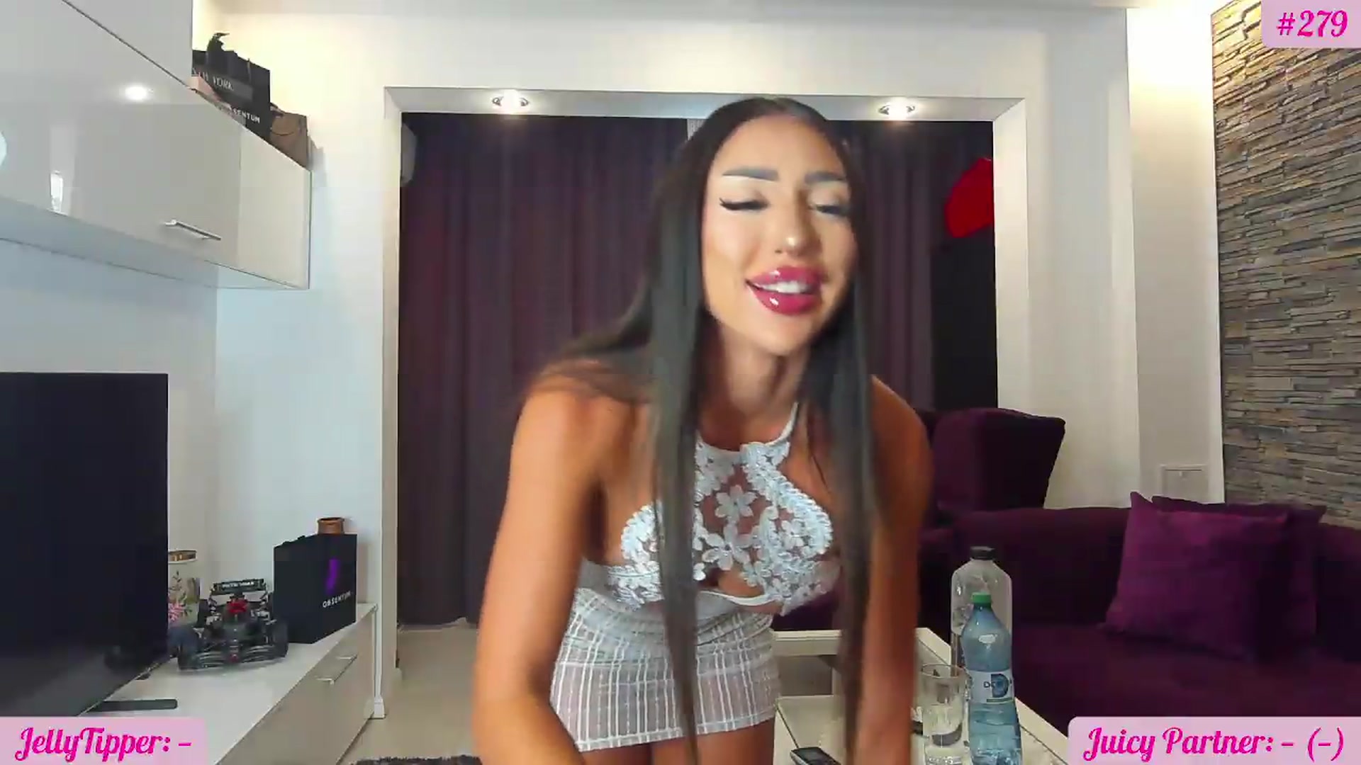 Gallery image thumbnail from BdayKara's myfreecams stream on, 09/01/2026, 18:49 image 2 of 20