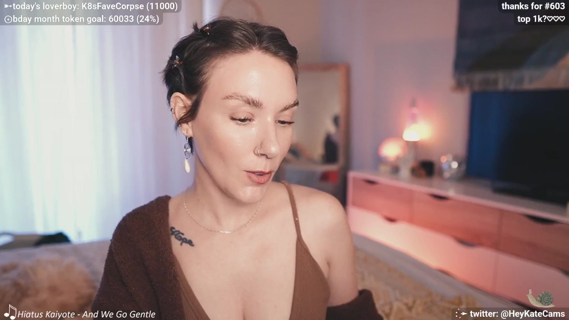 Gallery image thumbnail from BdayKate's myfreecams stream on, 06/08/2025, 24:55 image 2 of 20