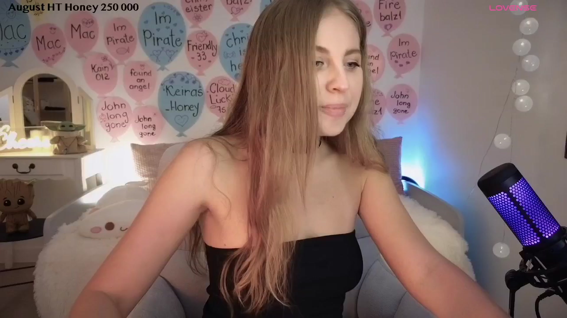 Gallery image thumbnail from BdayKeira's myfreecams stream on, 08/27/2025, 22:56 image 2 of 20