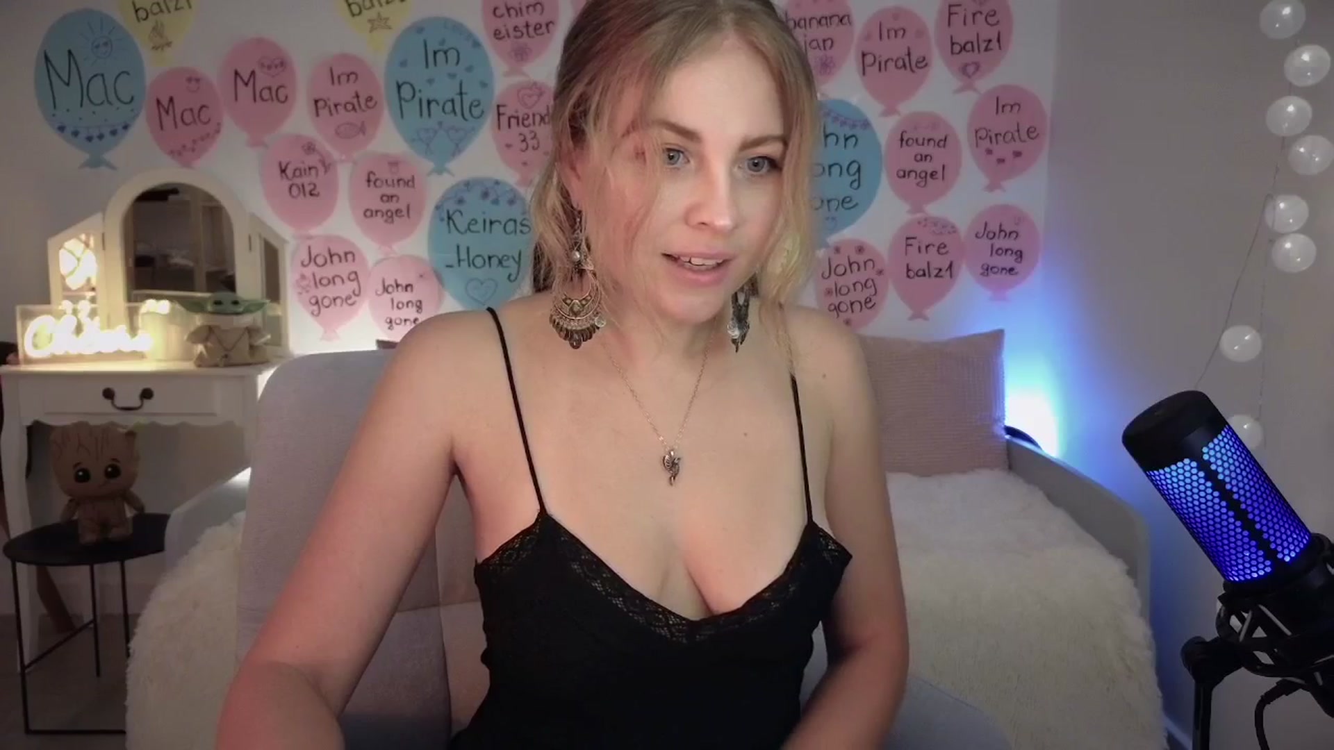 Gallery image thumbnail from BdayKeira's myfreecams stream on, 08/29/2025, 20:20 image 5 of 20