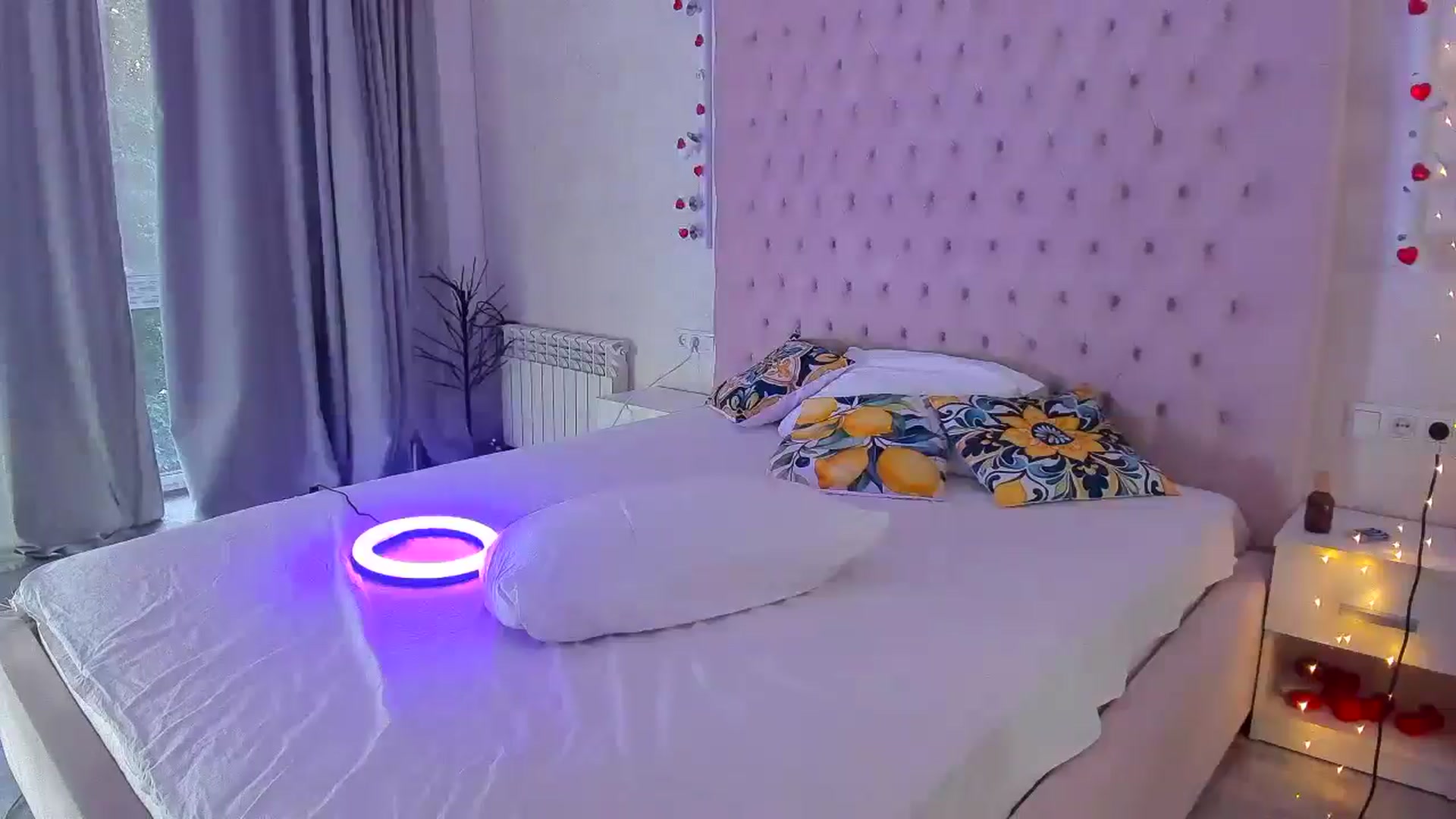 Gallery image thumbnail from BdayKris_'s myfreecams stream on, 06/01/2025, 17:29 image 15 of 20