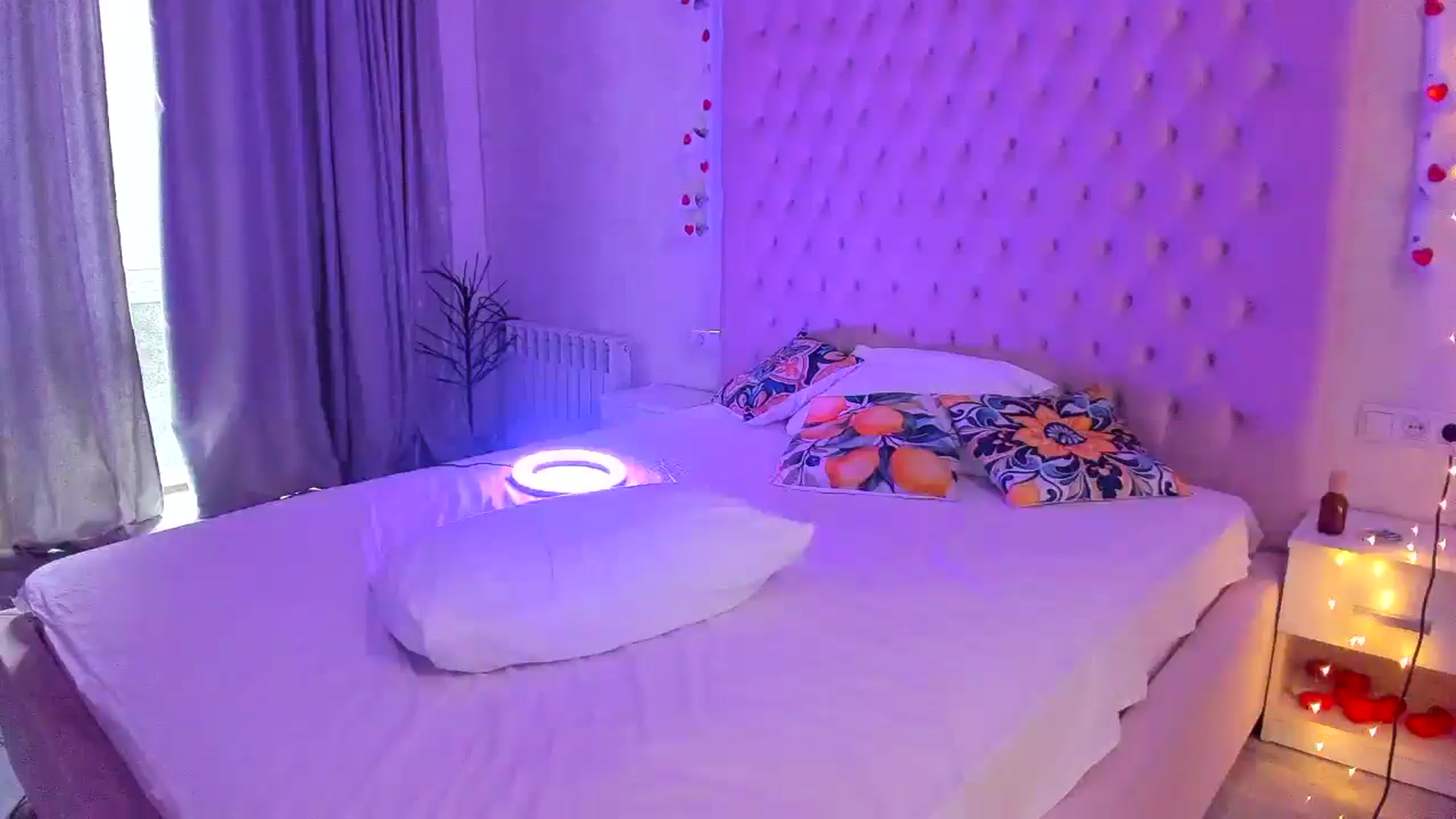 Gallery image thumbnail from BdayKris_'s myfreecams stream on, 06/01/2025, 17:29 image 5 of 20