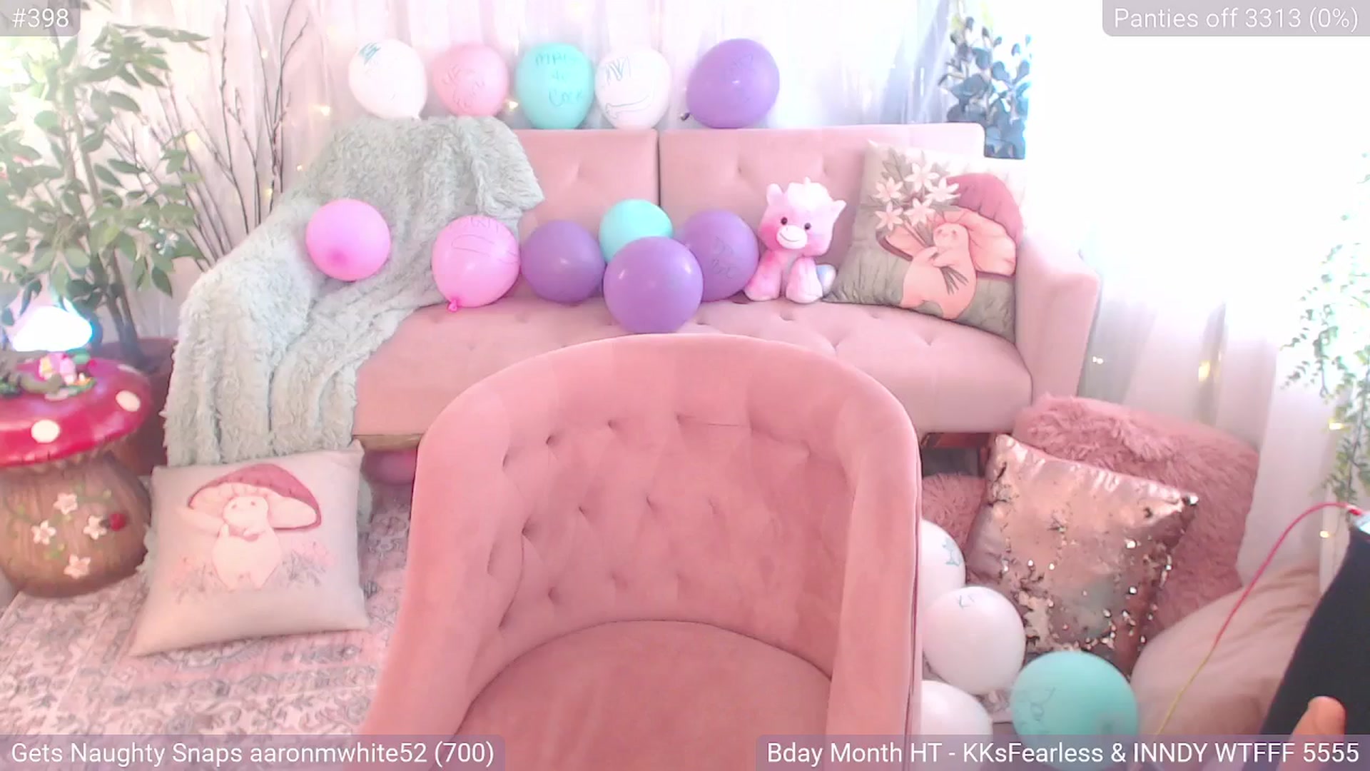 Gallery image thumbnail from BdayKylie's myfreecams stream on, 09/20/2024, 20:31 image 6 of 20