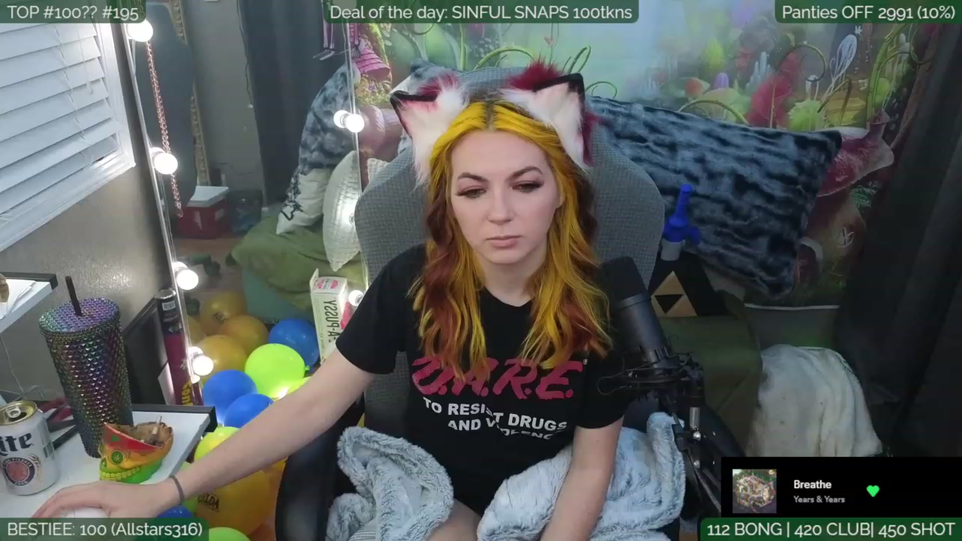 Gallery image thumbnail from BdayLilyKush's myfreecams stream on, 11/20/2023, 04:39 image 2 of 20