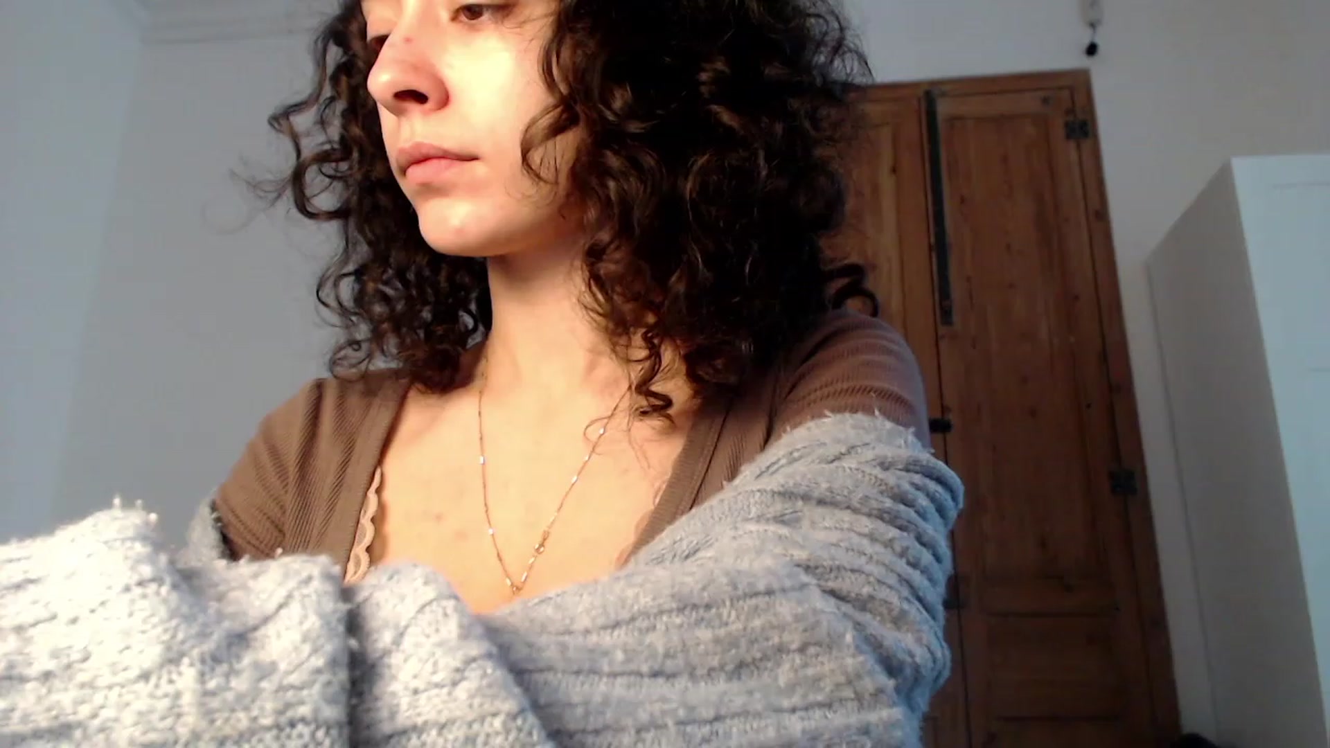 Gallery image thumbnail from BdayLola's myfreecams stream on, 03/05/2023, 10:17 image 8 of 20