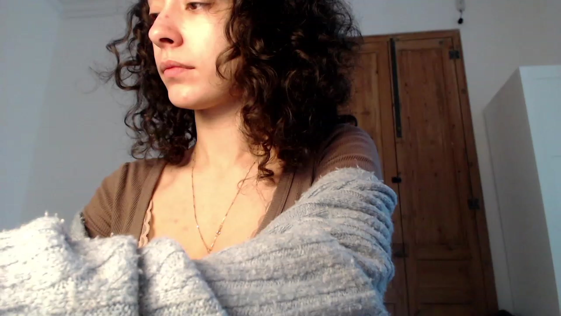 Gallery image thumbnail from BdayLola's myfreecams stream on, 03/05/2023, 10:17 image 7 of 20