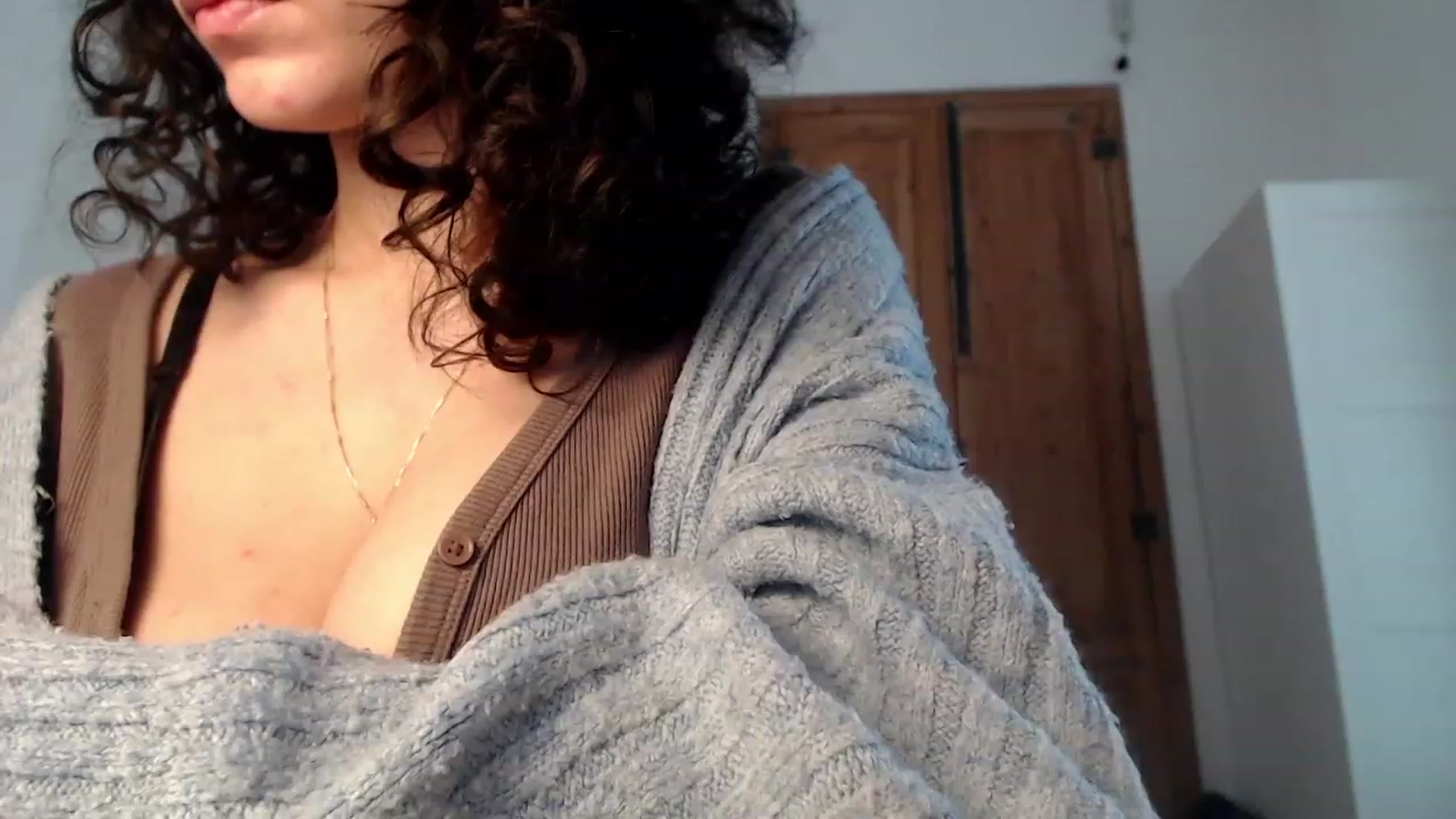 Gallery image thumbnail from BdayLola's myfreecams stream on, 03/06/2023, 09:42 image 17 of 20