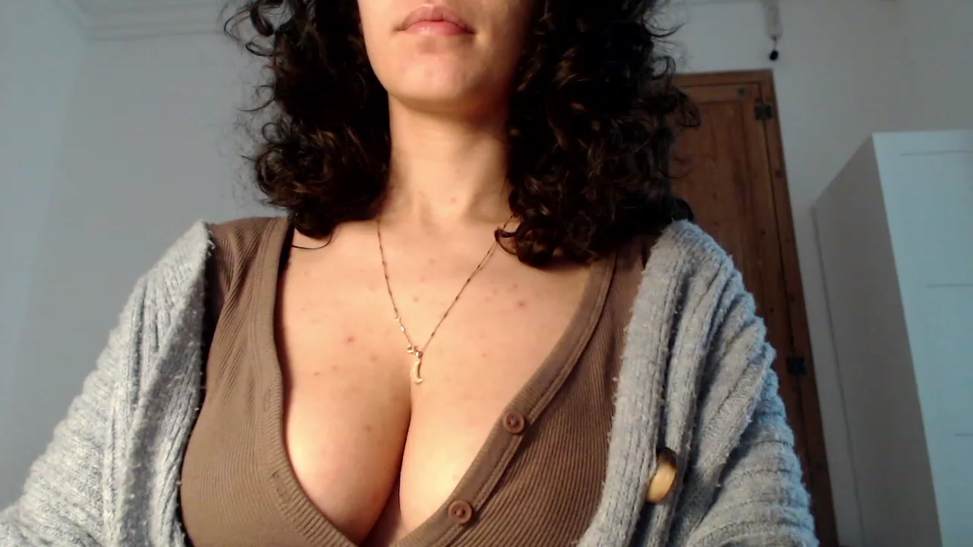 Gallery image thumbnail from BdayLola's myfreecams stream on, 03/25/2023, 16:27 image 20 of 20