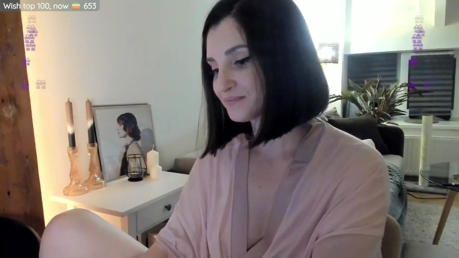 Gallery image thumbnail from BdayMaddie's myfreecams stream on, 07/02/2024, 01:56 image 4 of 20