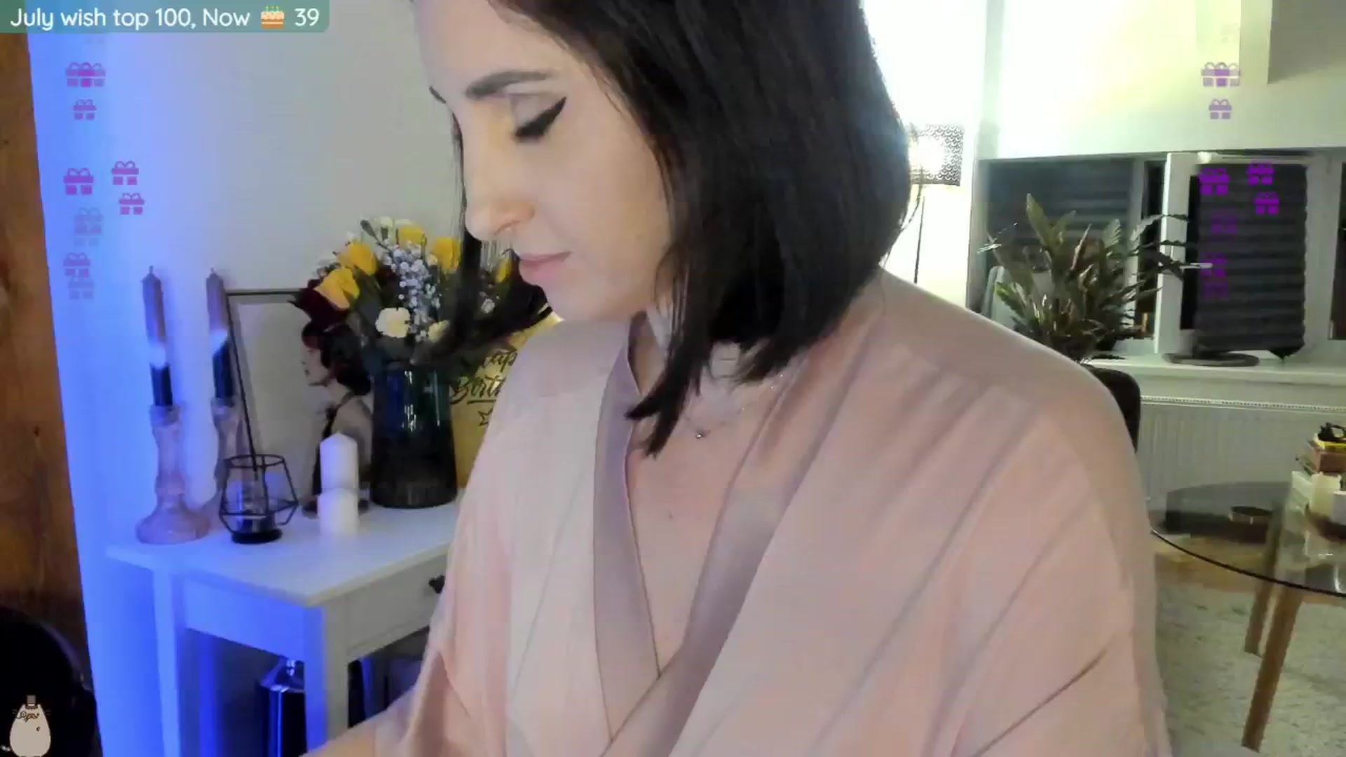 Gallery image thumbnail from BdayMaddie's myfreecams stream on, 07/10/2024, 23:50 image 4 of 20