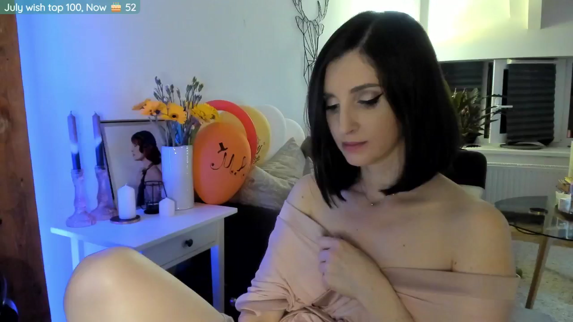 Gallery image thumbnail from BdayMaddie's myfreecams stream on, 07/20/2024, 23:40 image 8 of 20