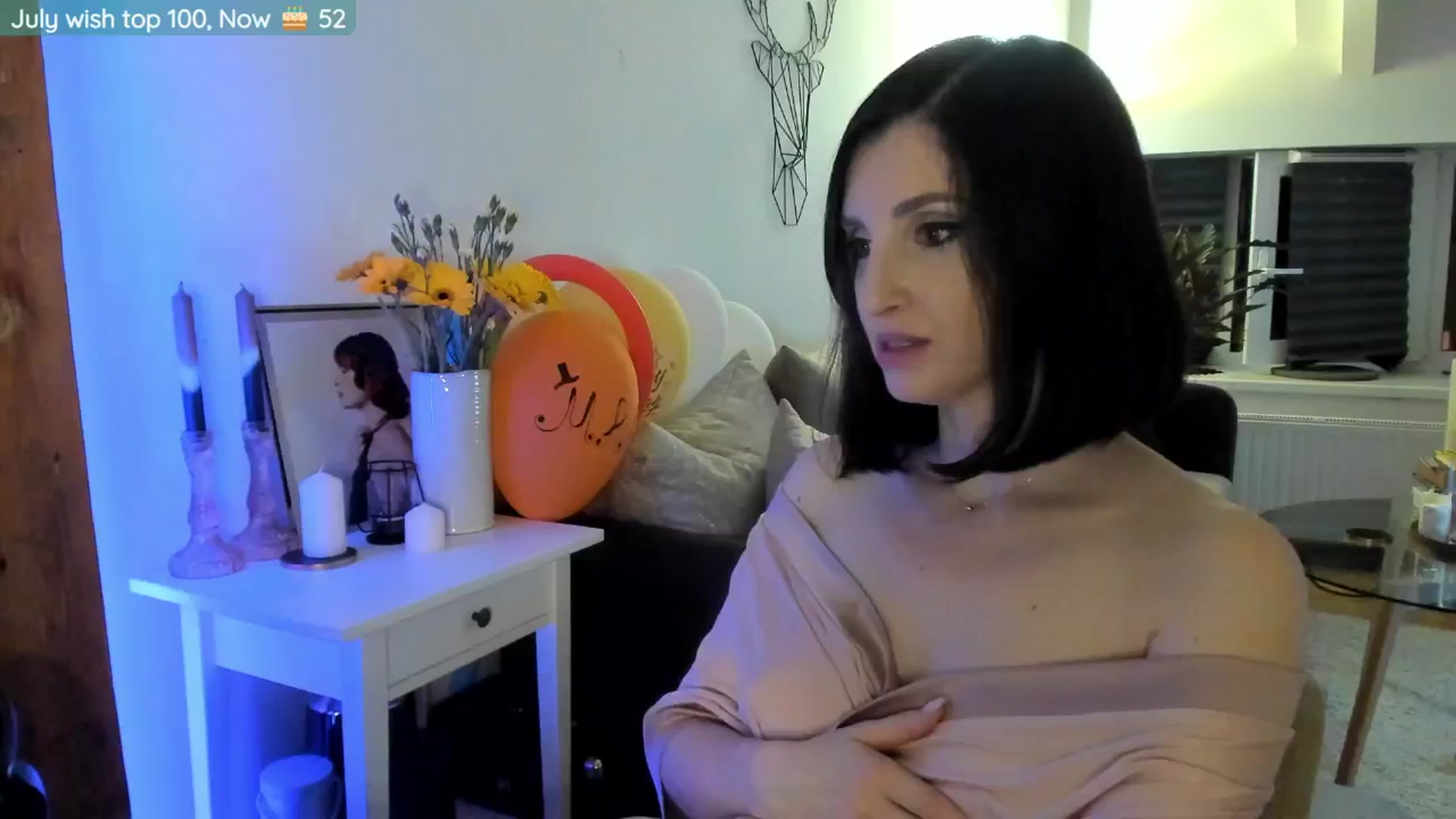 Gallery image thumbnail from BdayMaddie's myfreecams stream on, 07/20/2024, 23:40 image 5 of 20