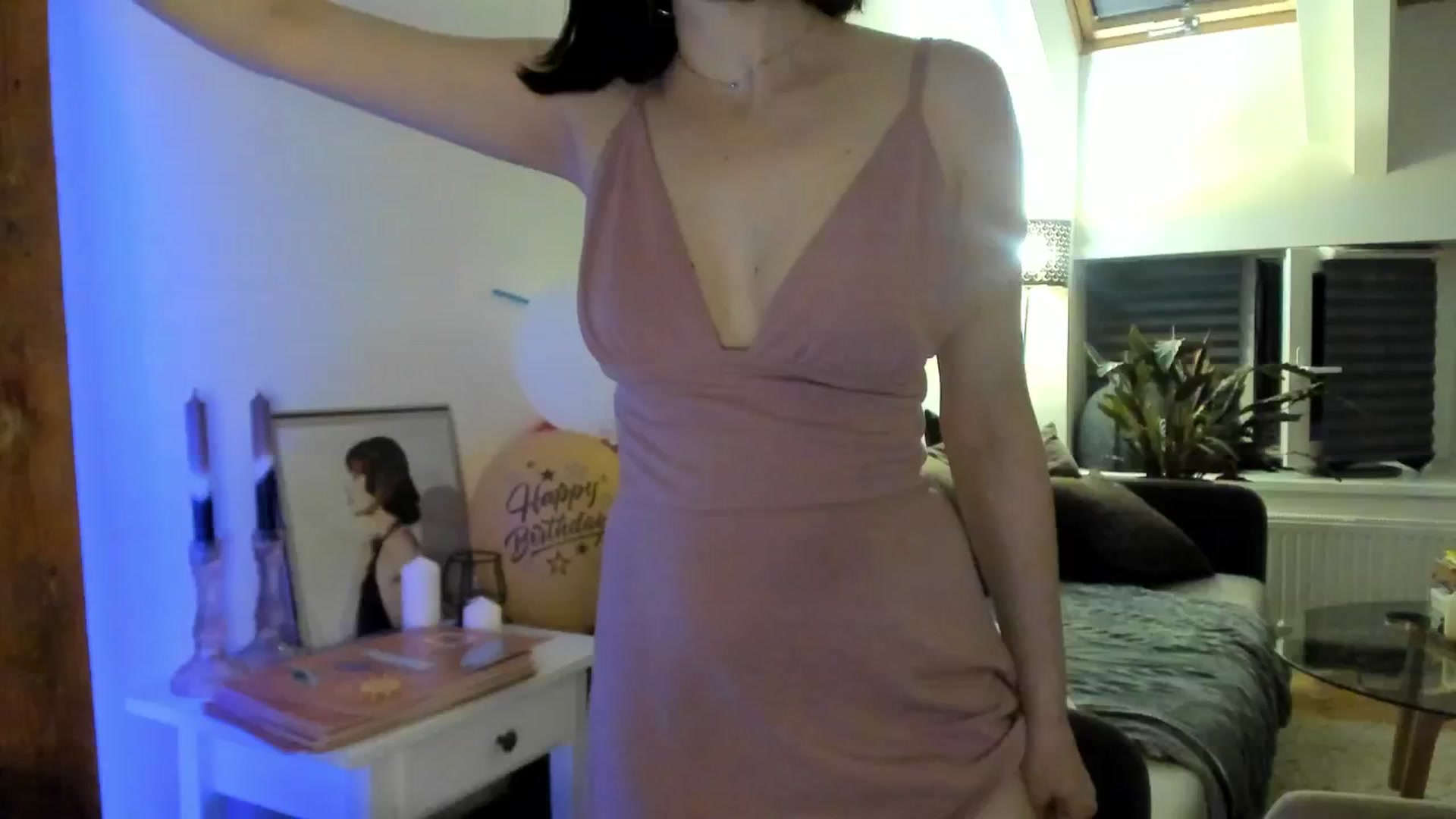Gallery image thumbnail from BdayMaddie's myfreecams stream on, 07/24/2024, 02:21 image 19 of 20